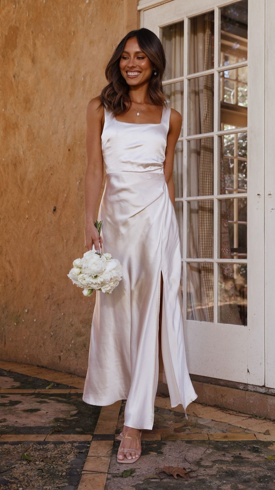 champagne white dress Alaria Maxi this dress is designed Shoe Size:6 US RP01F6504JSVSN09 The Betty Haynes White