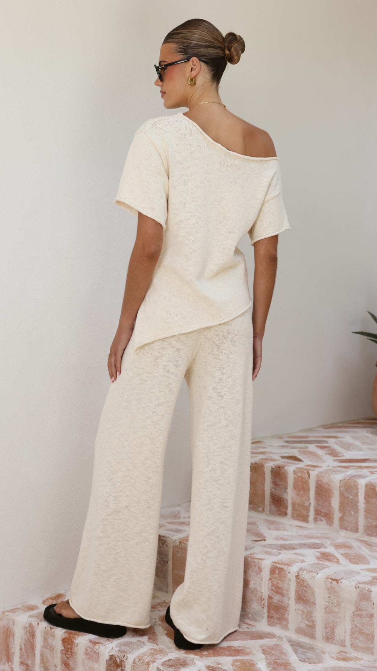 Cascadia Off Shoulder T-Shirt - Cream - Billy J