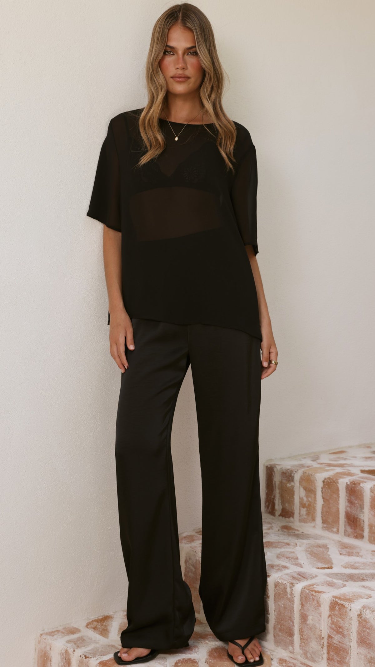 Davette Mesh T-Shirt - Black - Billy J
