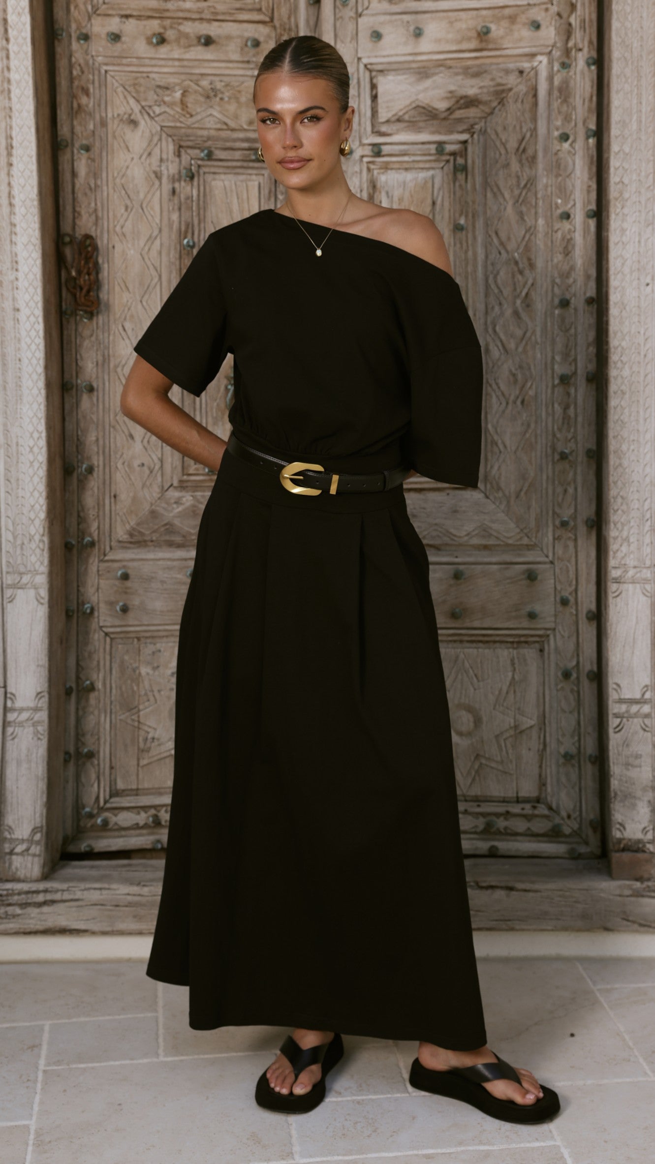 Aleski Maxi Dress - Black - Billy J