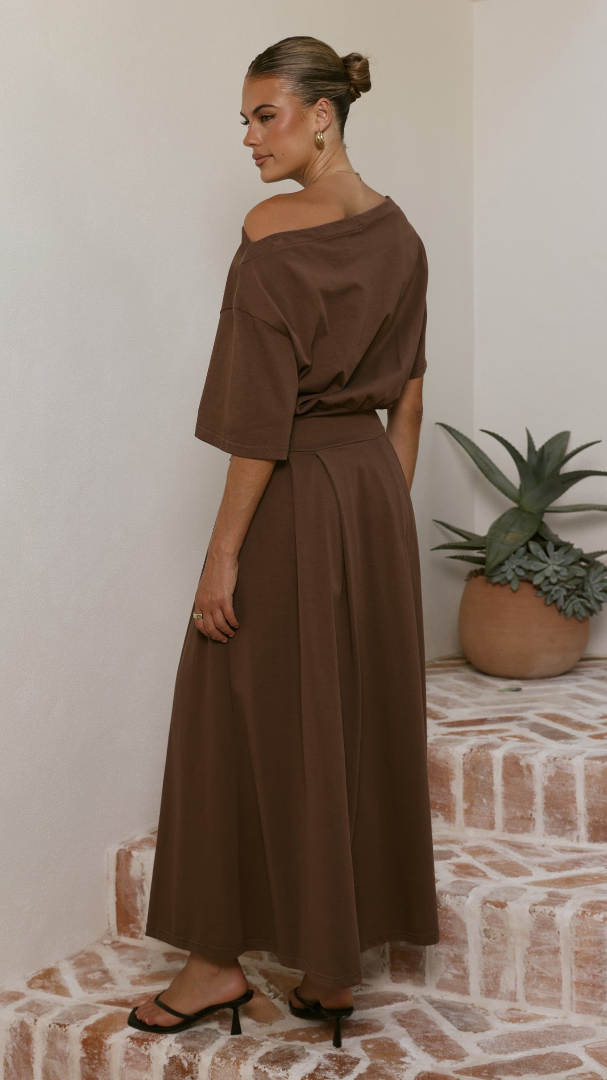 Aleski Maxi Dress - Chocolate - Billy J