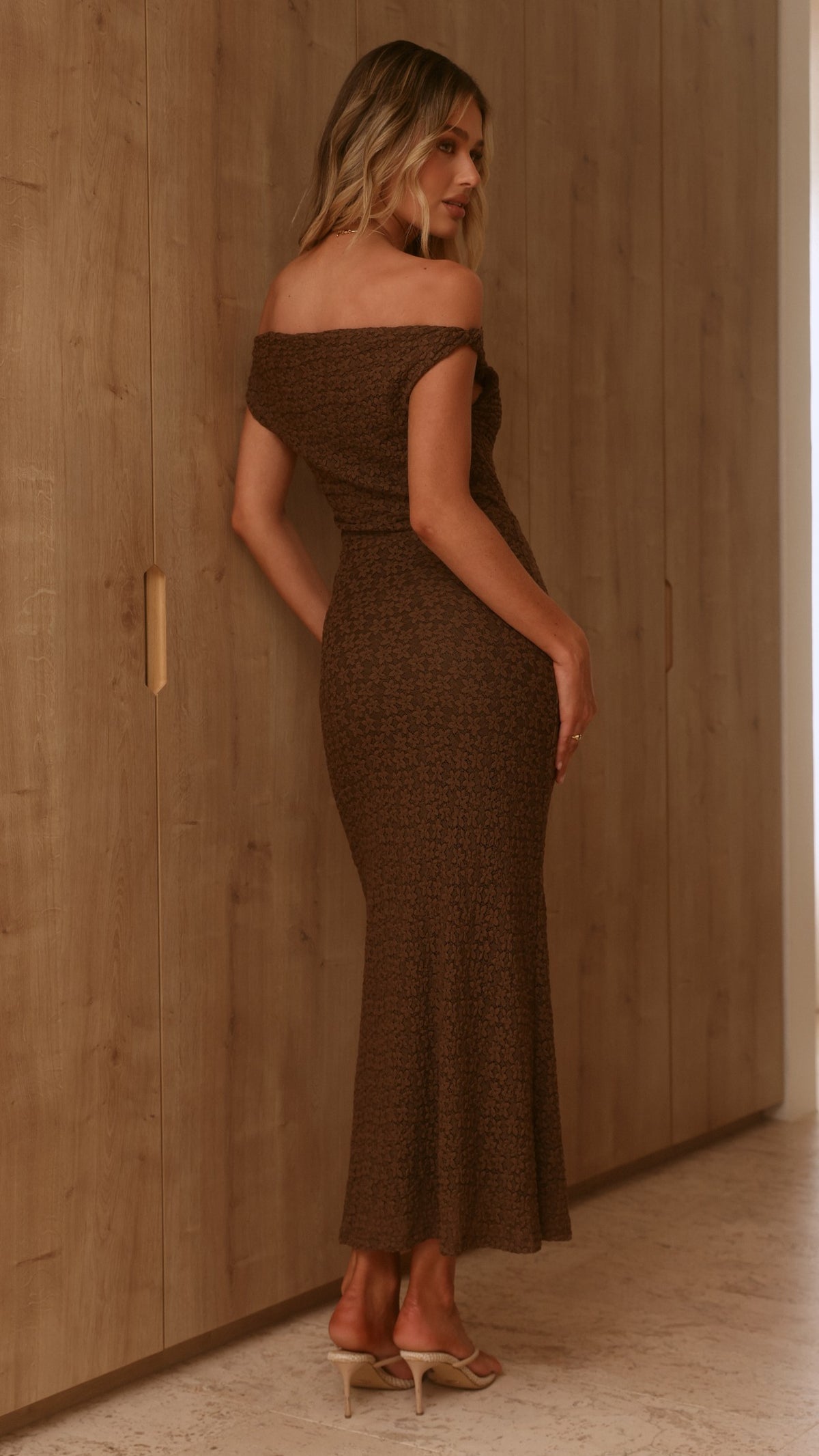Gigi Maxi Dress Knitted - Chocolate