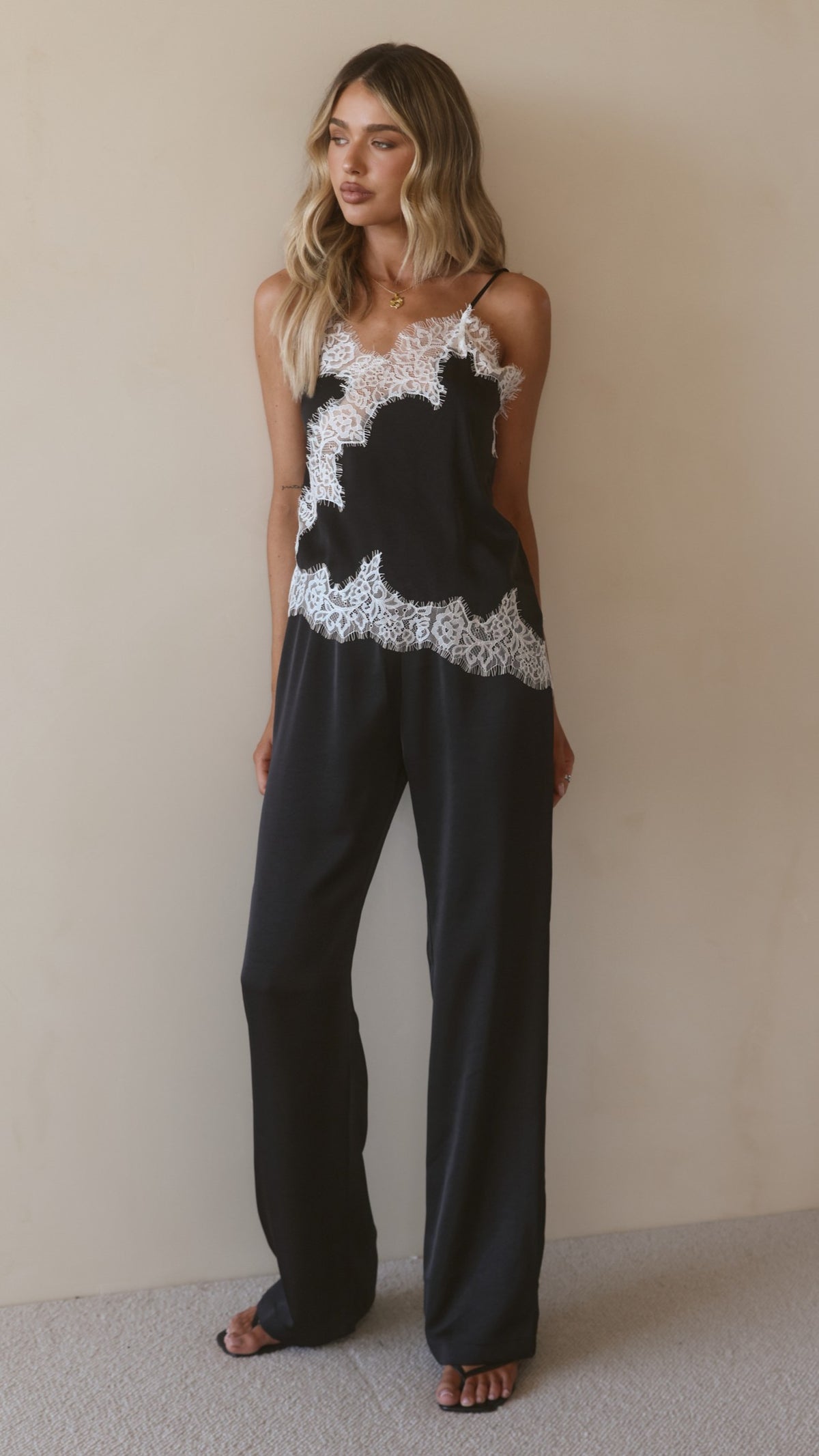 Peyton Top - Black/White - Billy J