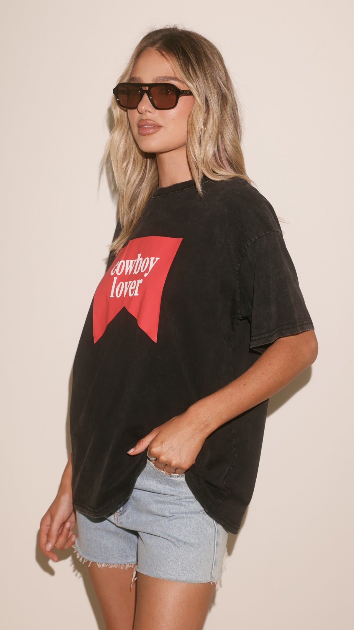 Cowboy Lover Oversized T-Shirt - Black - Billy J