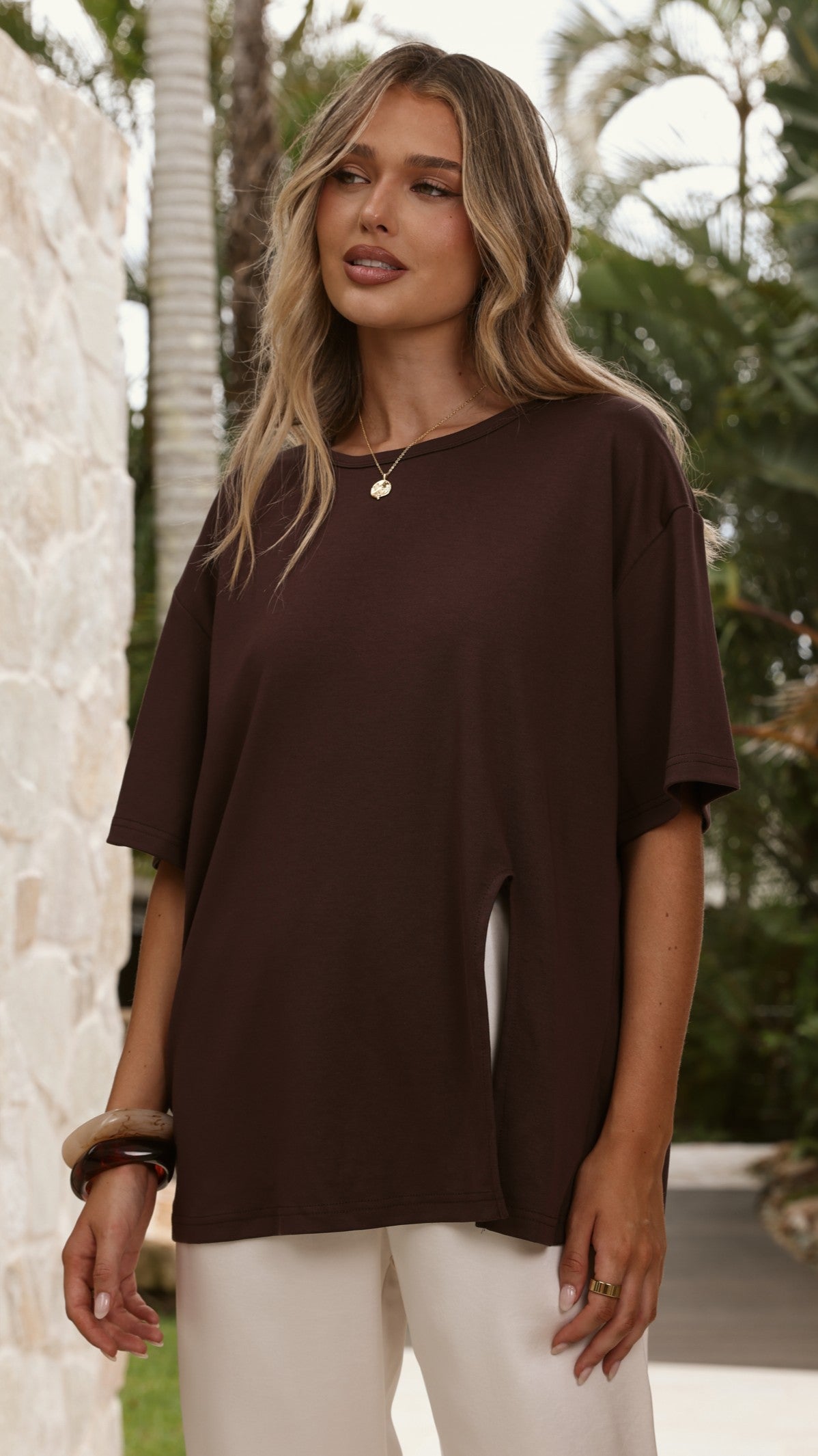 Indie Oversized Tee - Chocolate - Billy J