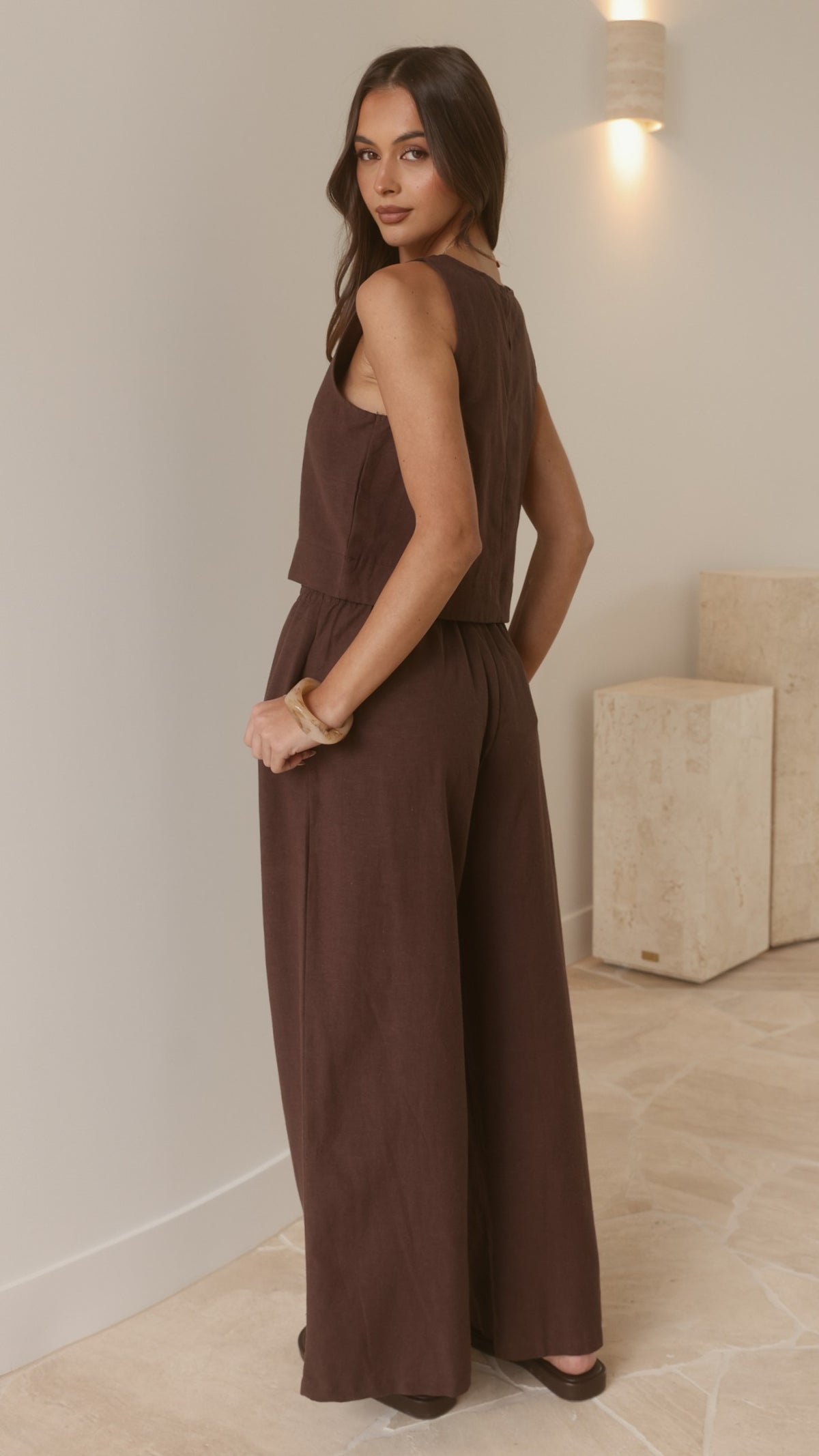Nadie Crop Top - Chocolate - Billy J