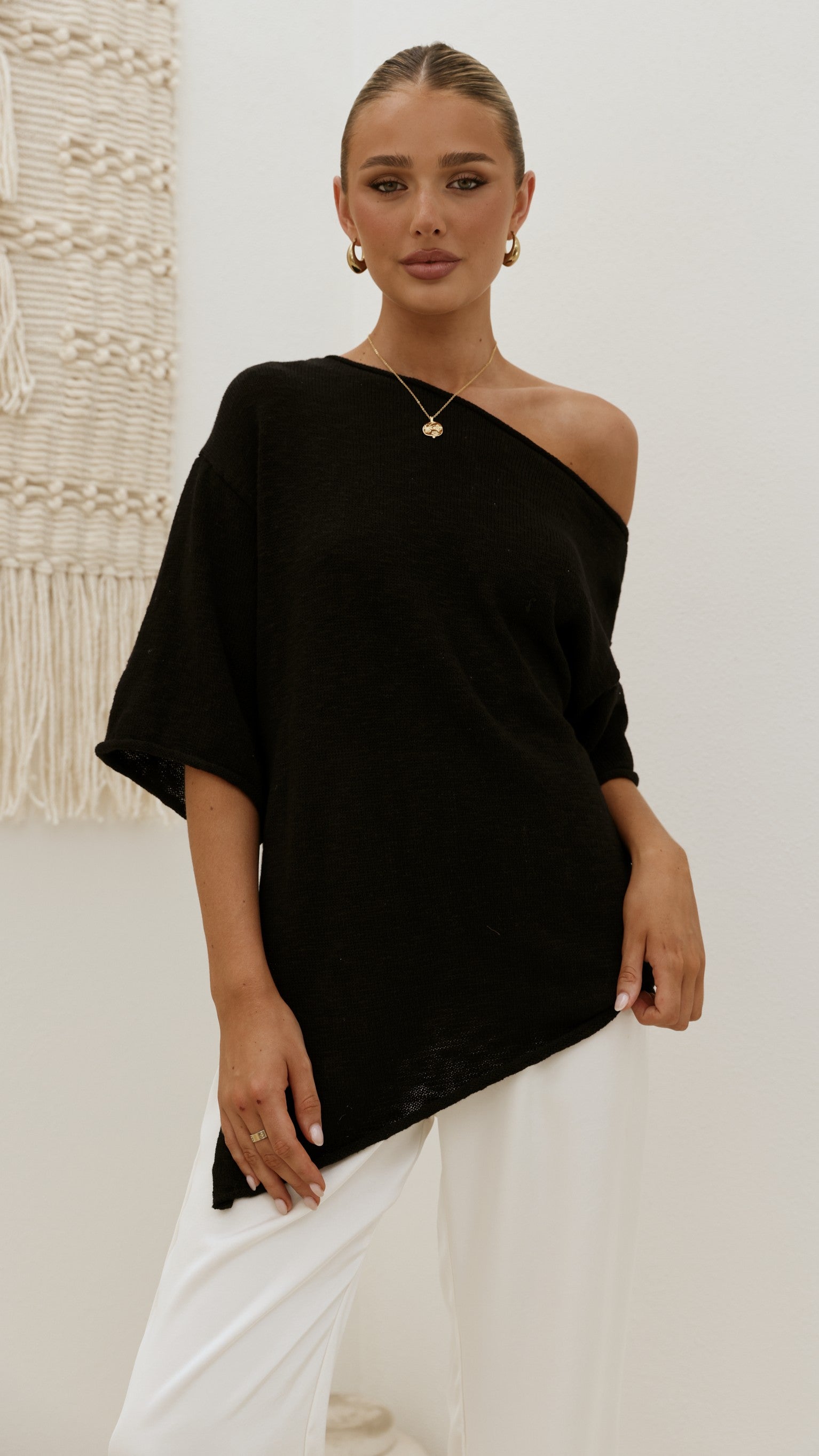 Keisha Off The Shoulder Top - Black - Billy J