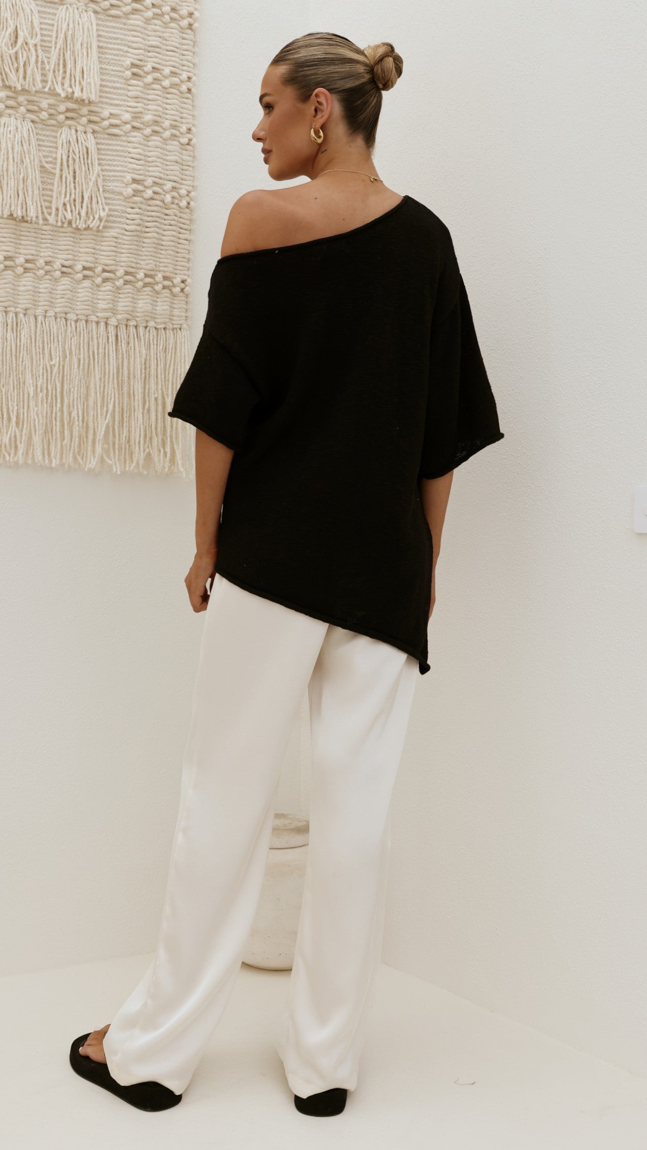 Keisha Off The Shoulder Top - Black - Billy J