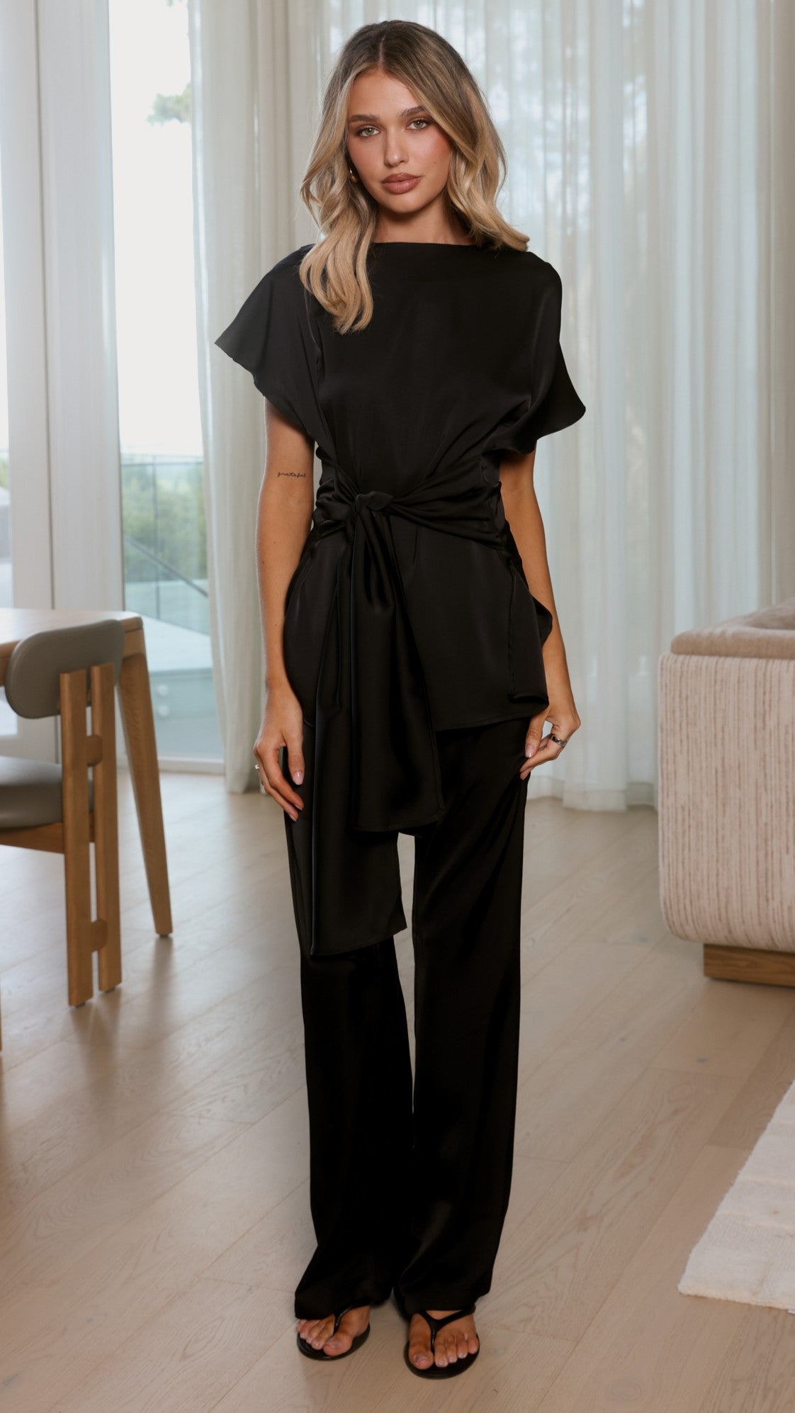 Florence Top - Black - Billy J
