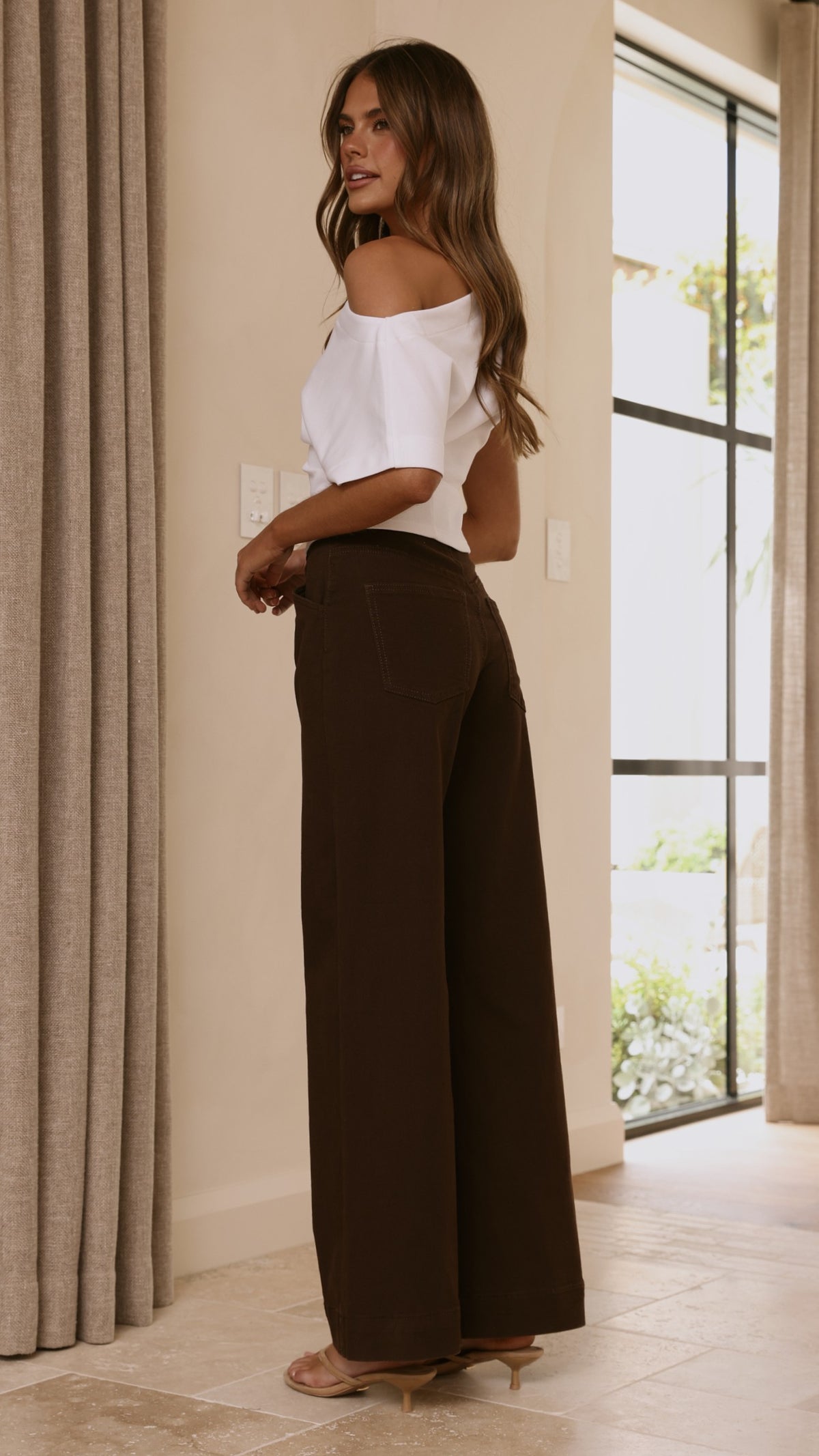 Zandra Wide Leg Jeans - Chocolate - Billy J