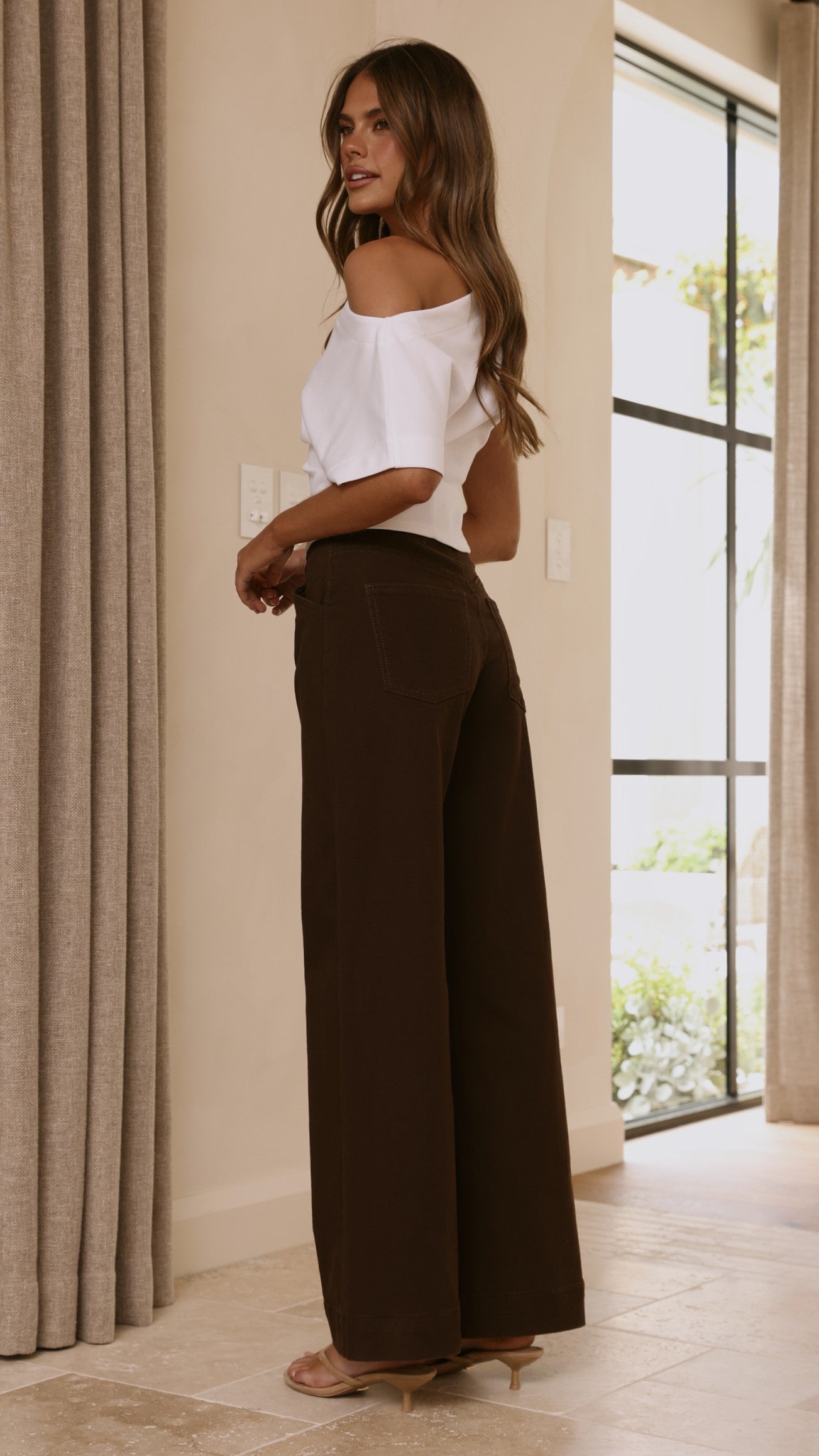Zandra Wide Leg Jeans - Chocolate - Billy J