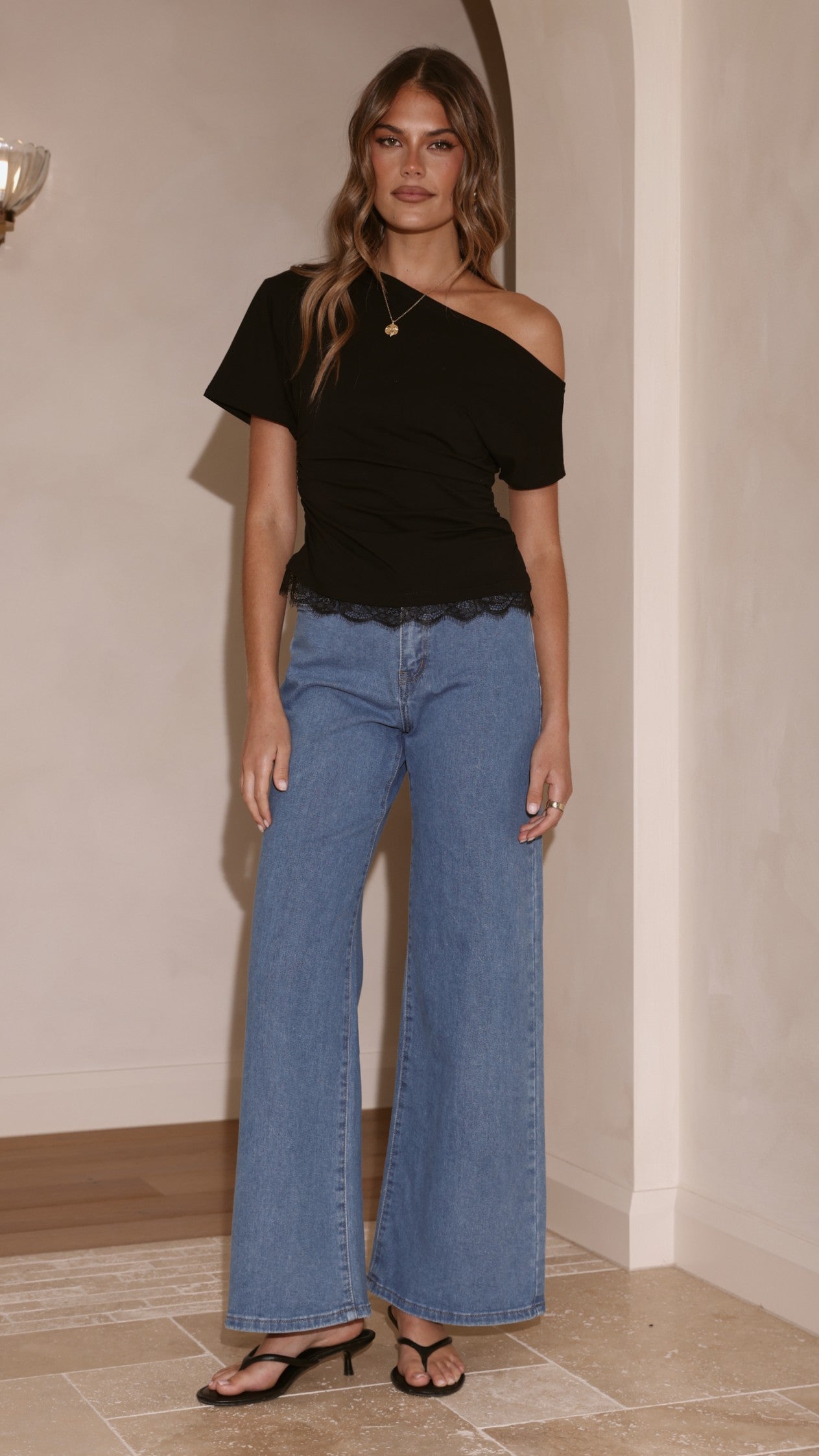 Tallie Lace Top - Black - Billy J