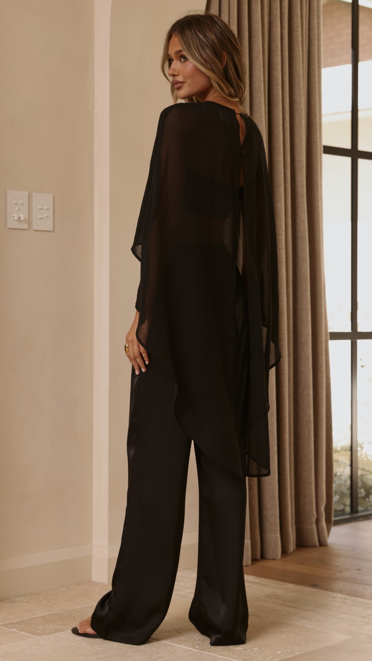 Carey Sheer Cape Poncho - Black - Billy J