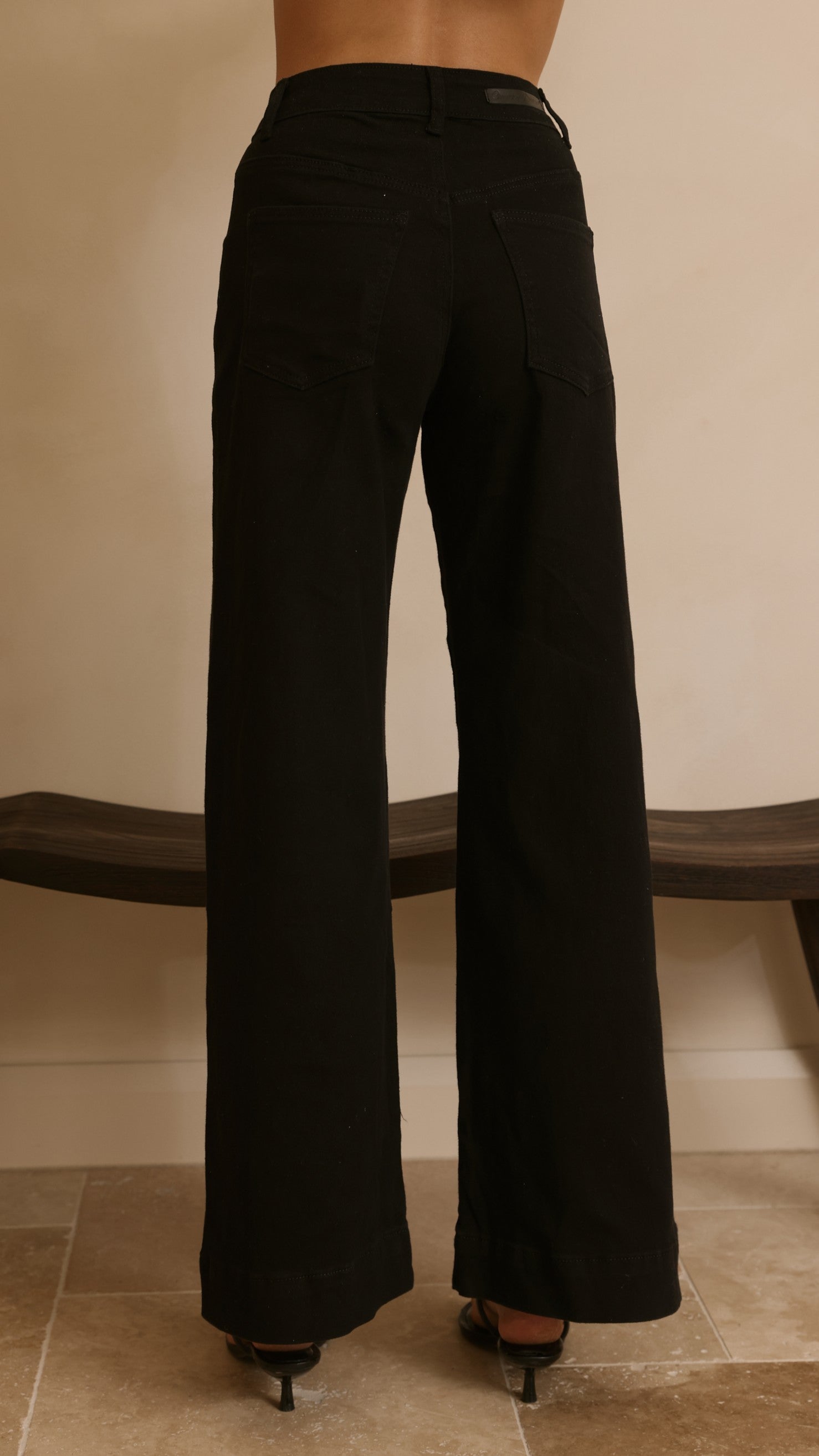 Zandra Wide Leg Jeans - Black - Billy J