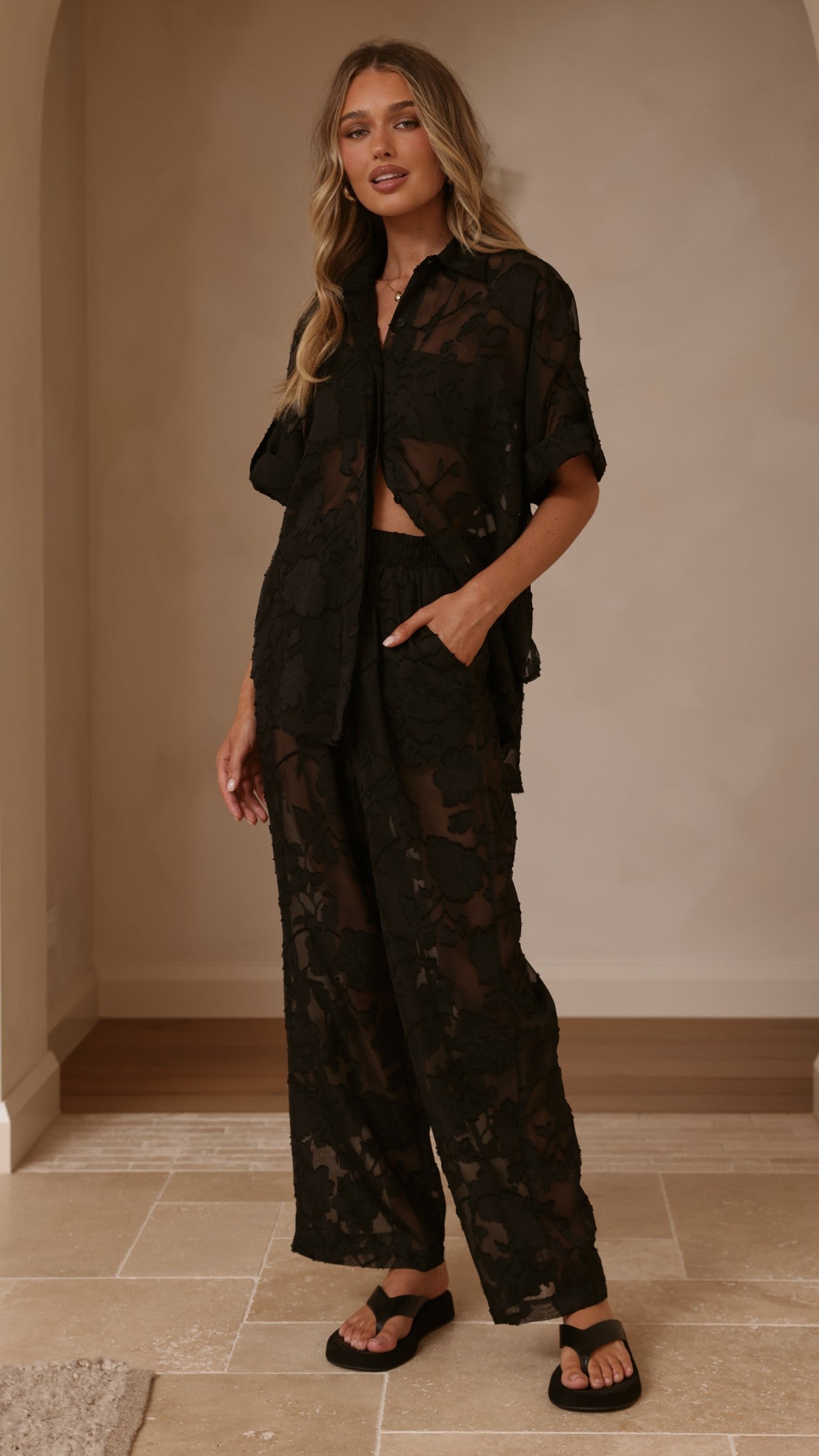 Mollie Lace Shirt - Black - Billy J