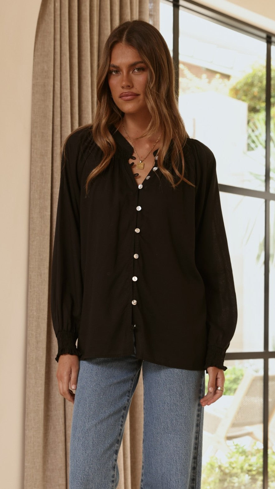 Solana Top - Black - Billy J