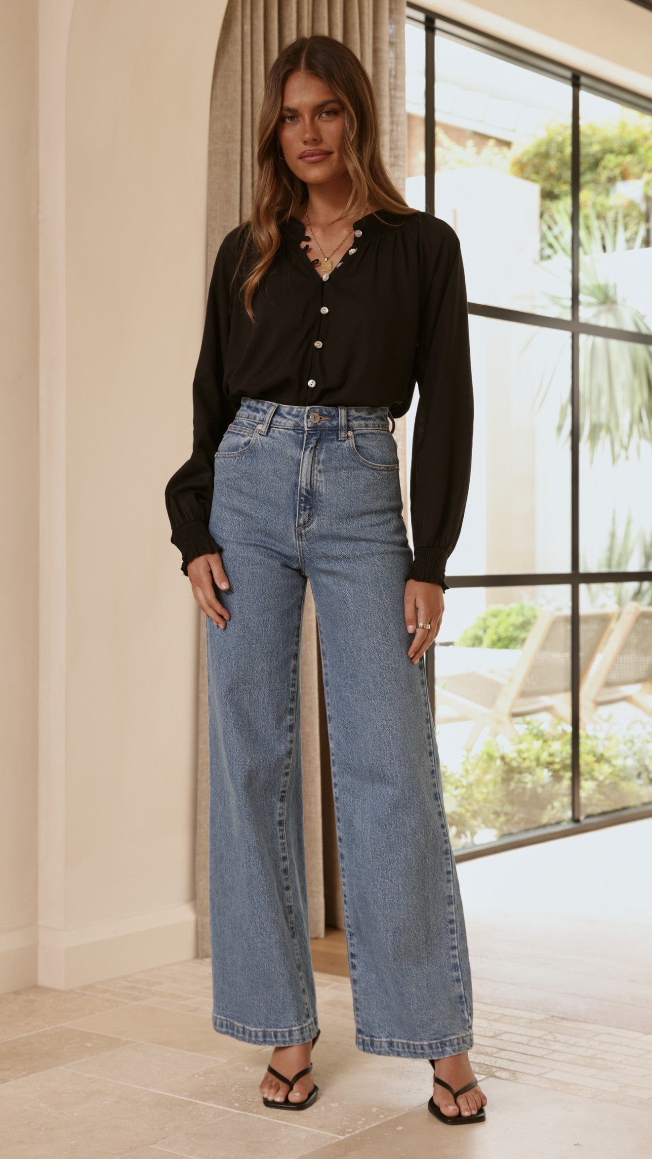 Solana Top - Black - Billy J