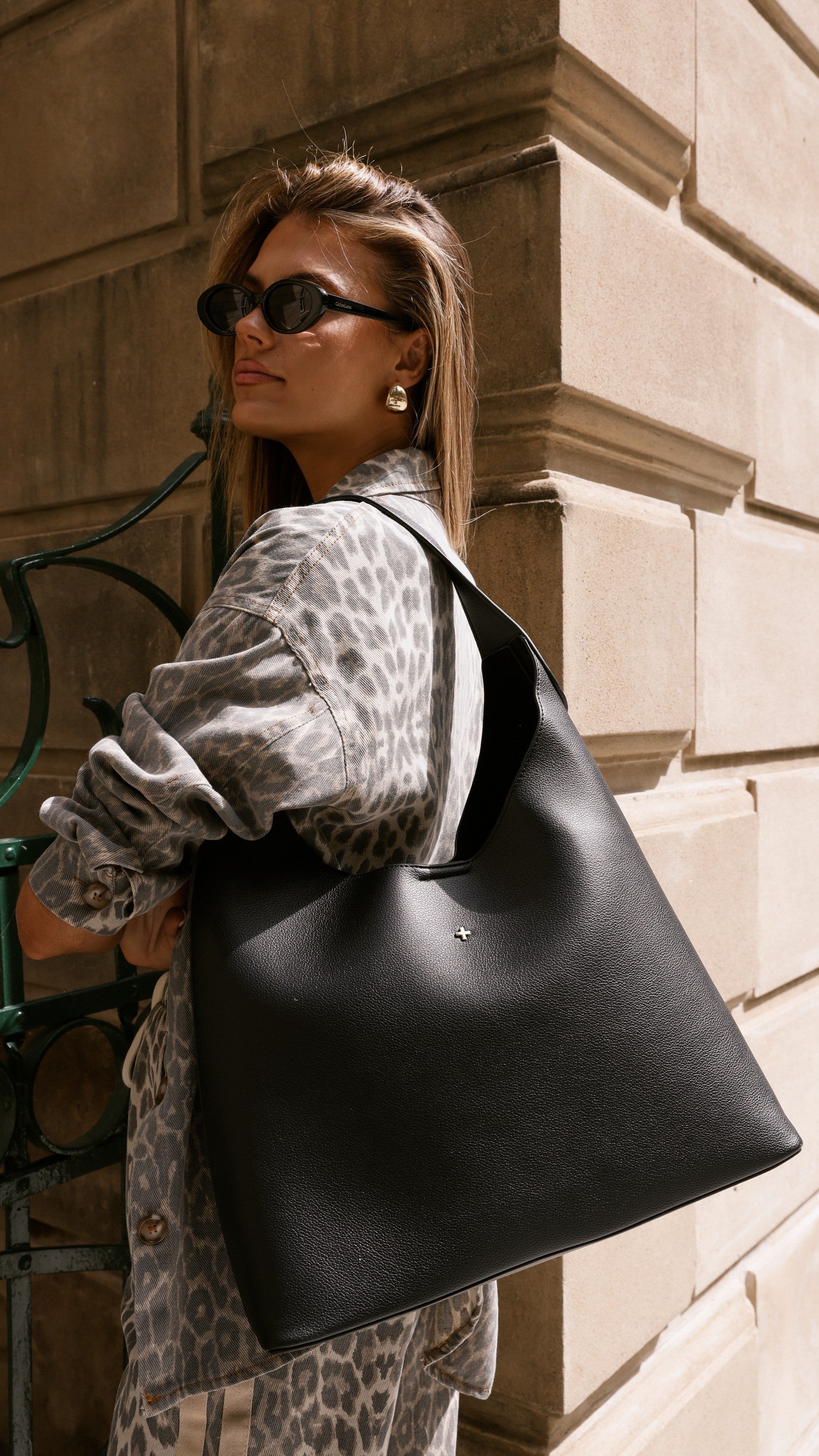 Duke Hobo Bag - Black PU - Billy J