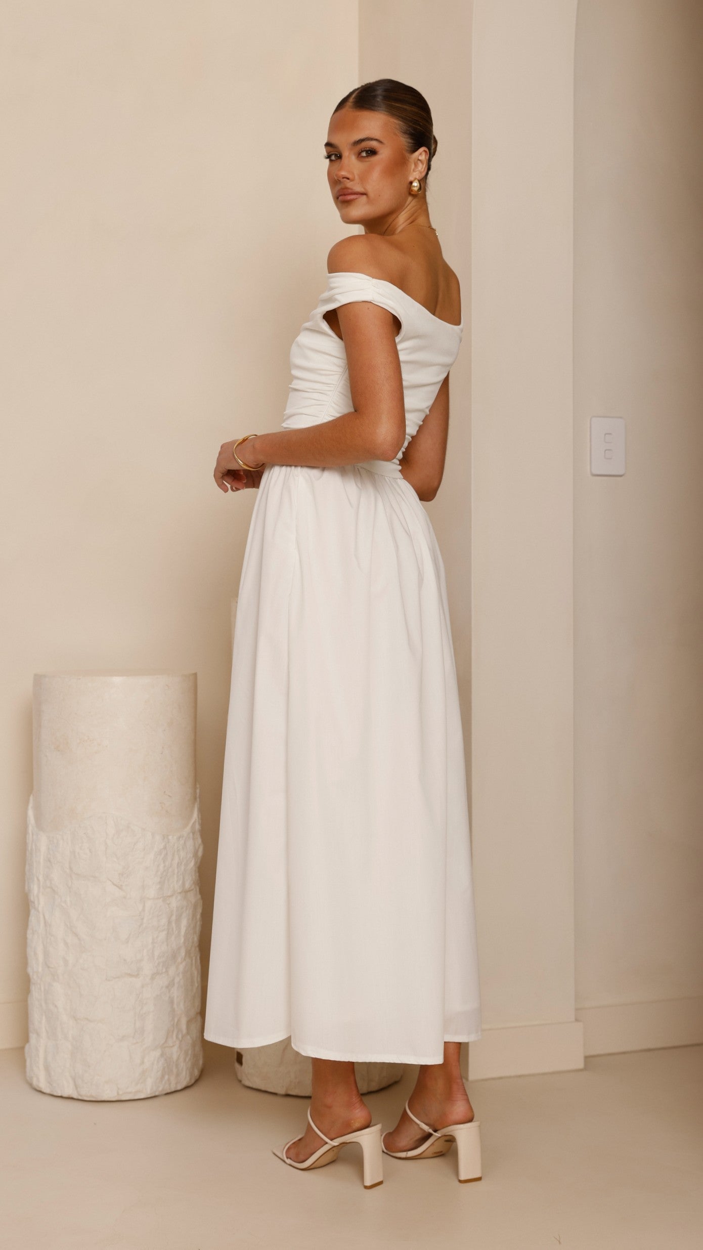 Immy Midi Dress - White - Billy J