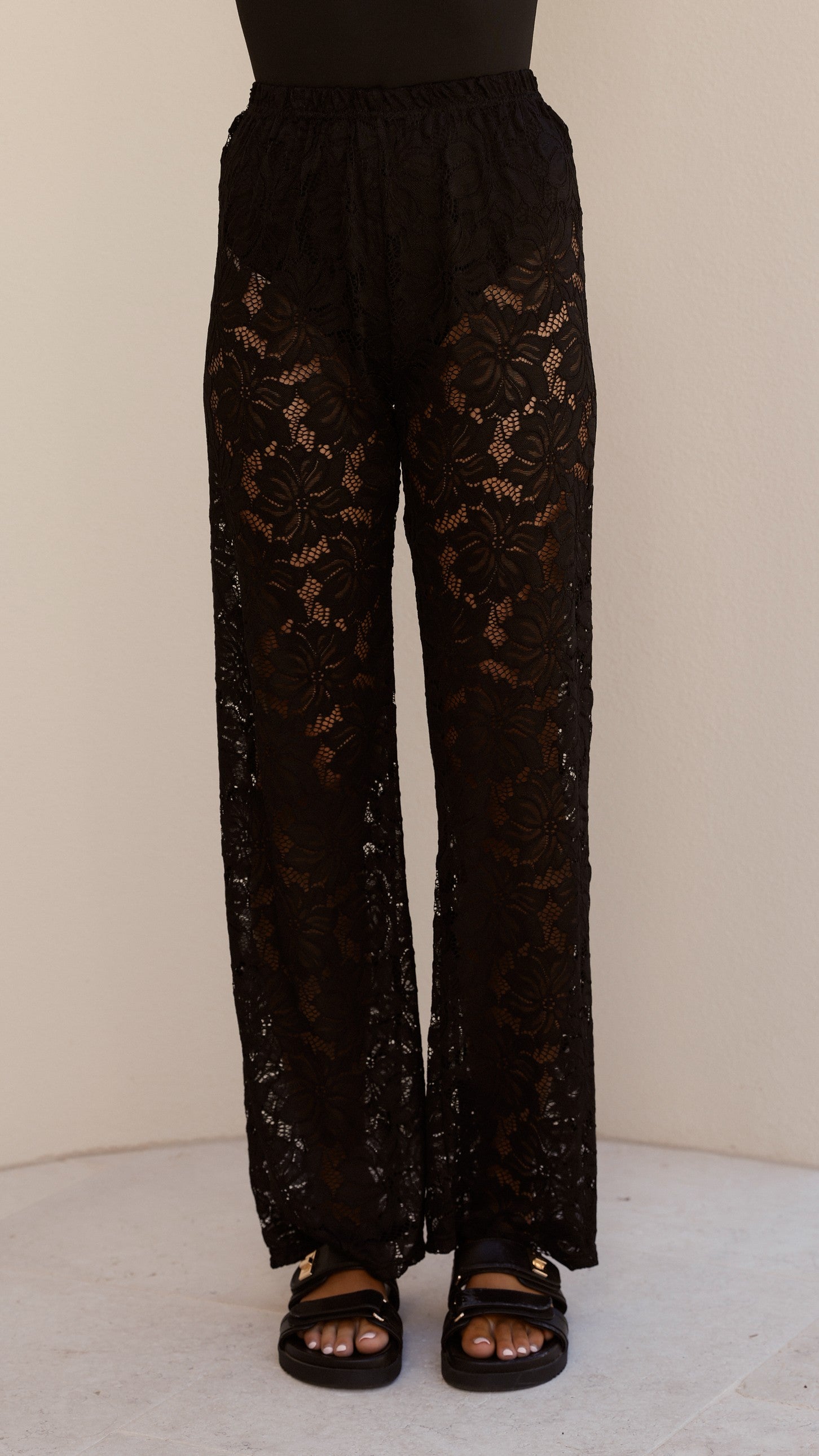 Chilli Lovers Tee and Pants Set - Black - Billy J