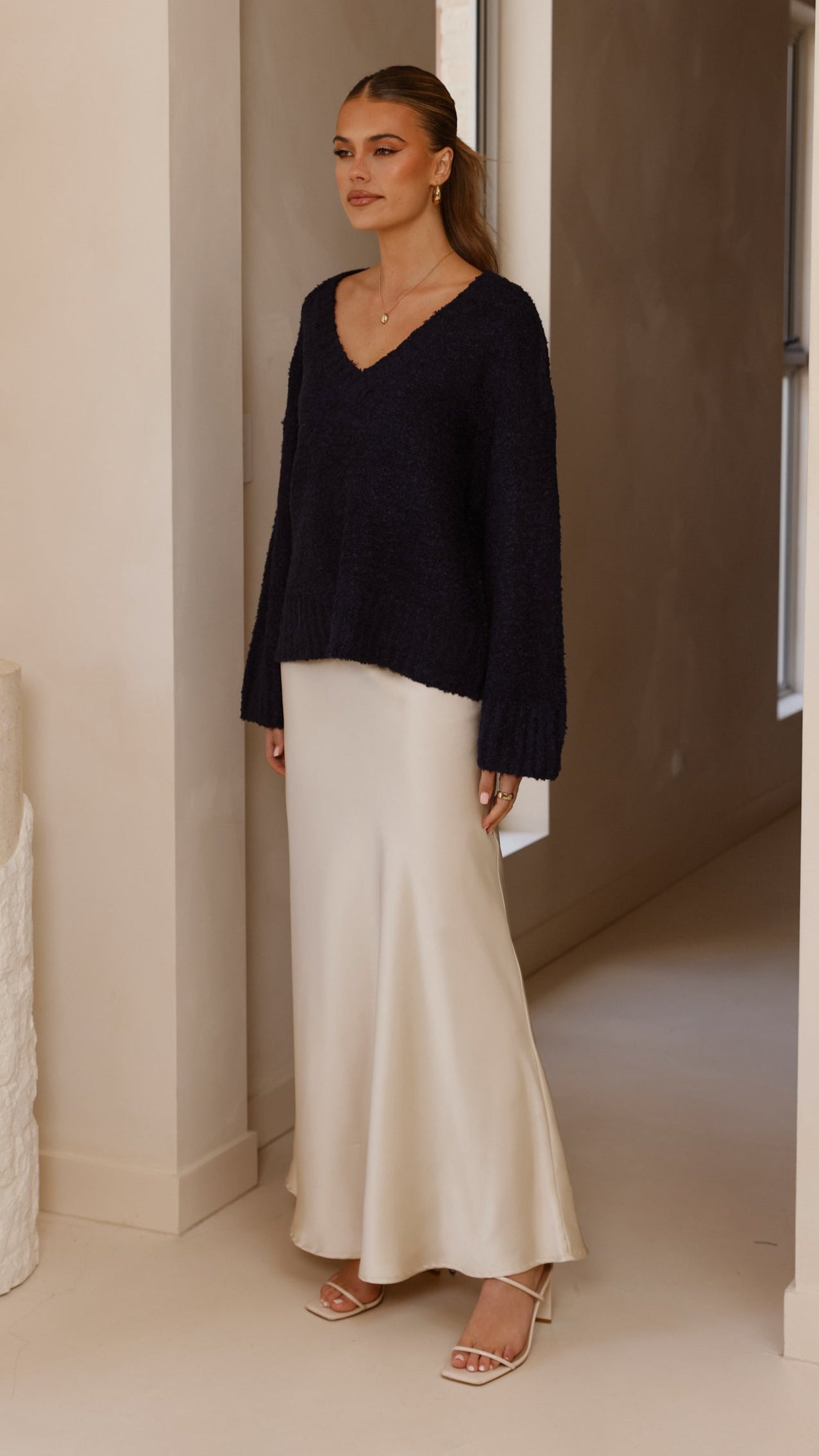 Silas Knit Top - Navy - Billy J