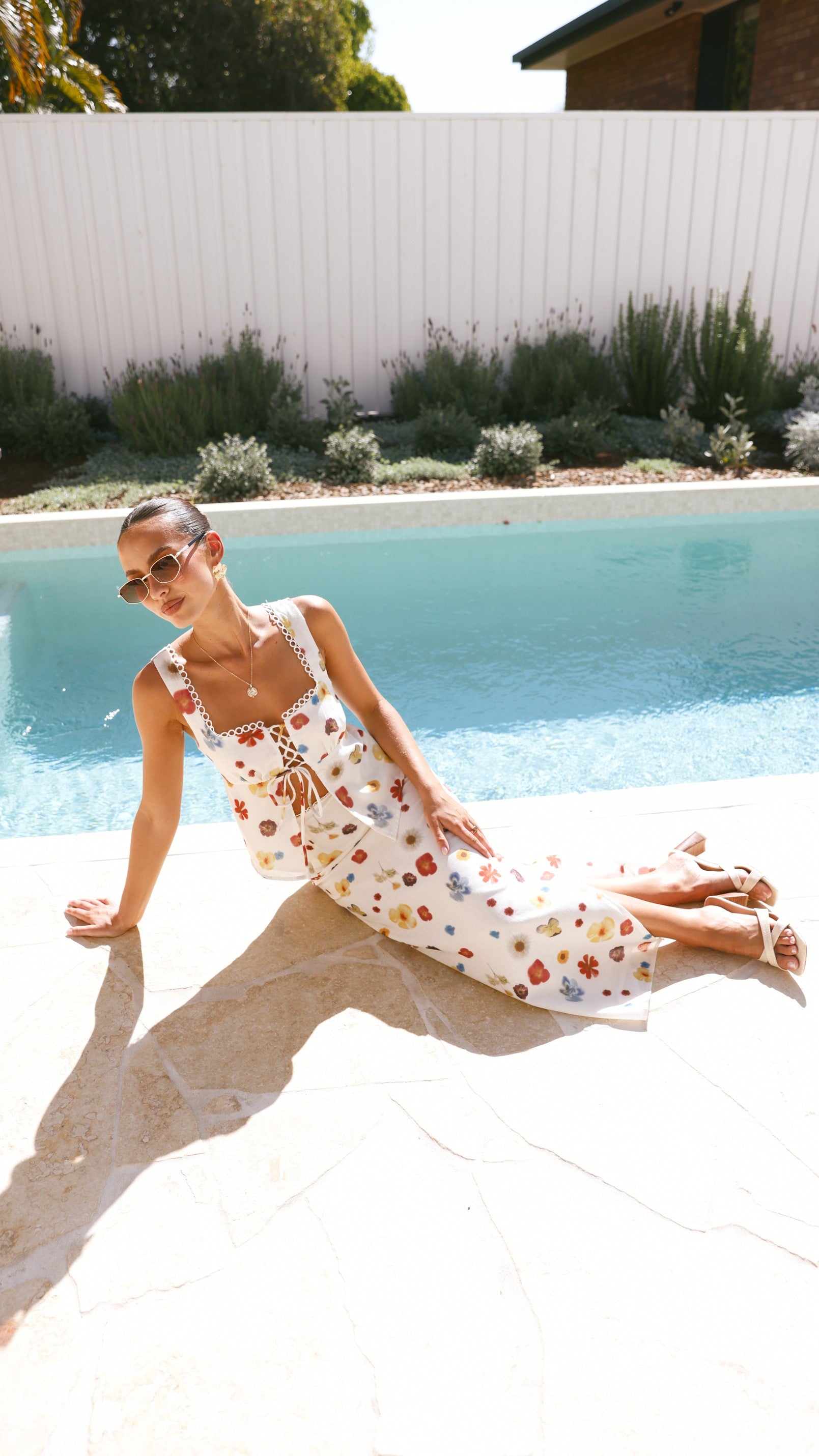 Vaiana Maxi Skirt - Cream / Floral - Billy J