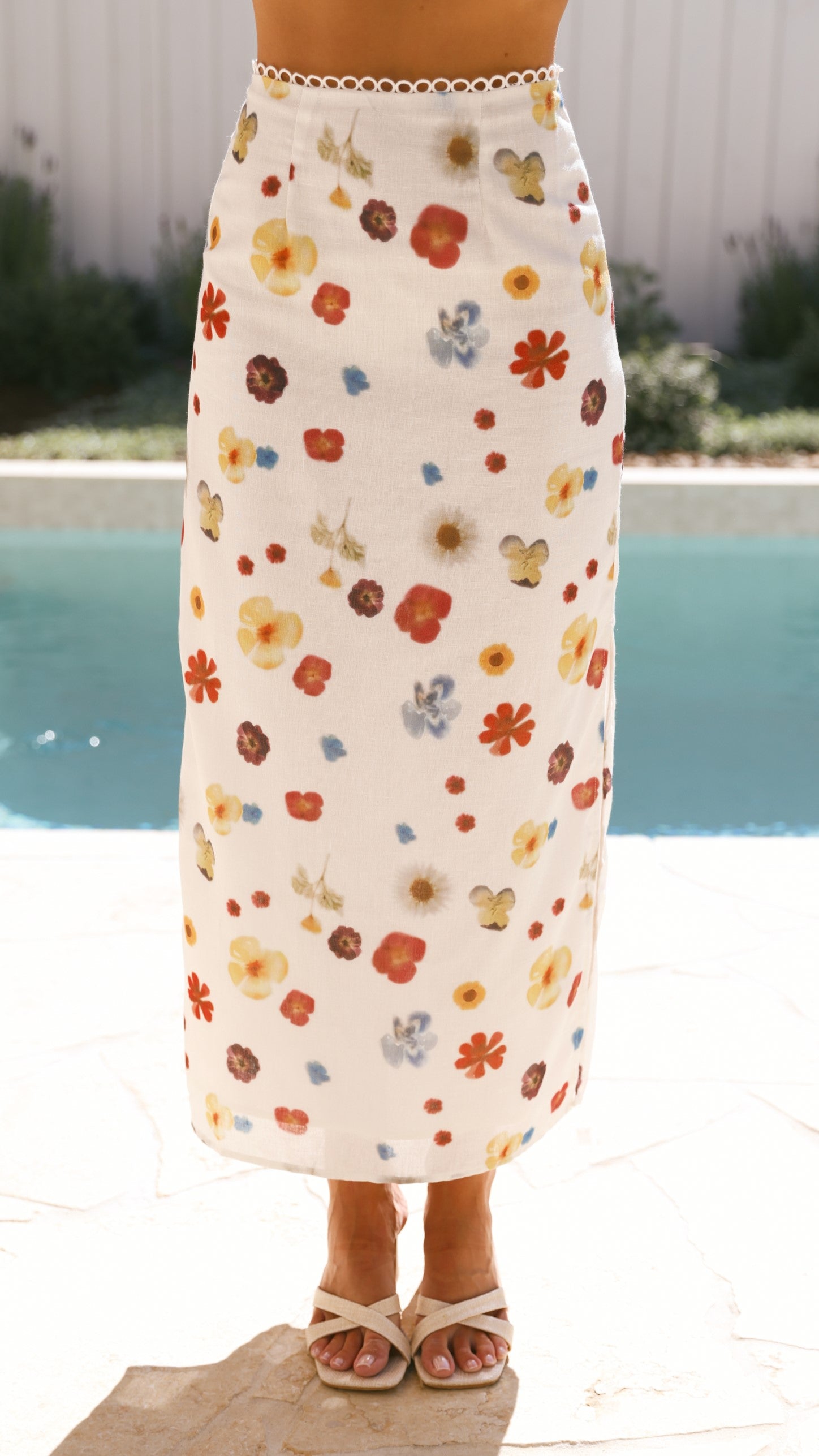 Vaiana Maxi Skirt - Cream / Floral - Billy J