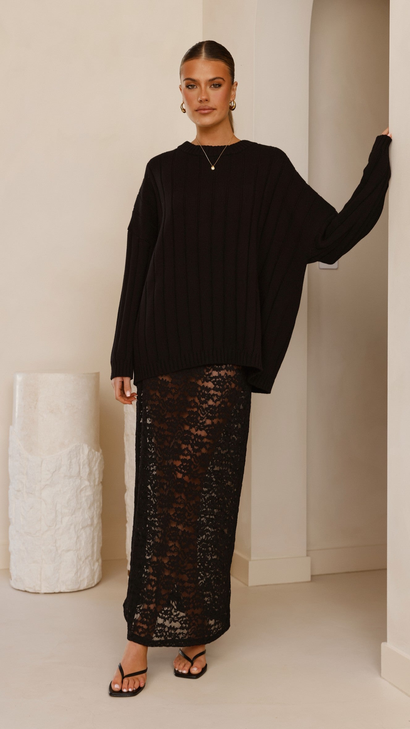 Naiva Oversized Knit - Black - Billy J