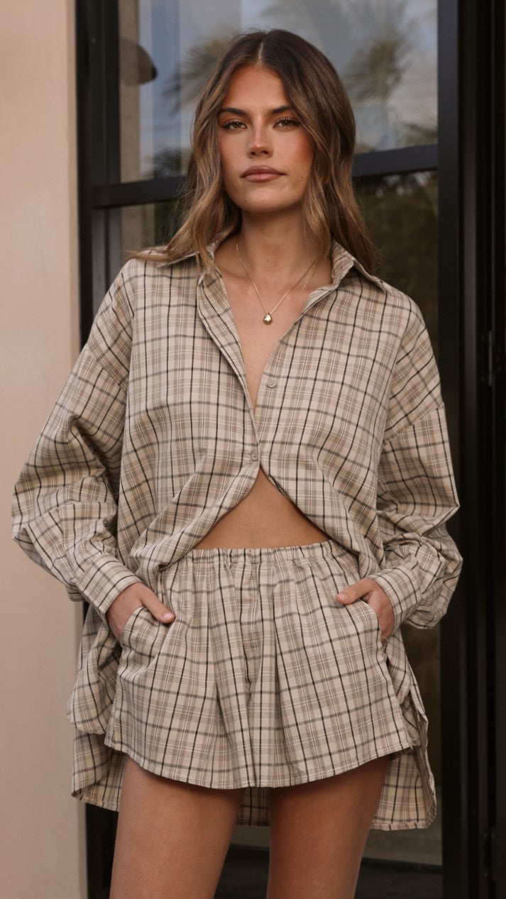 Arli Shorts - Beige/Brown Plaid - Billy J