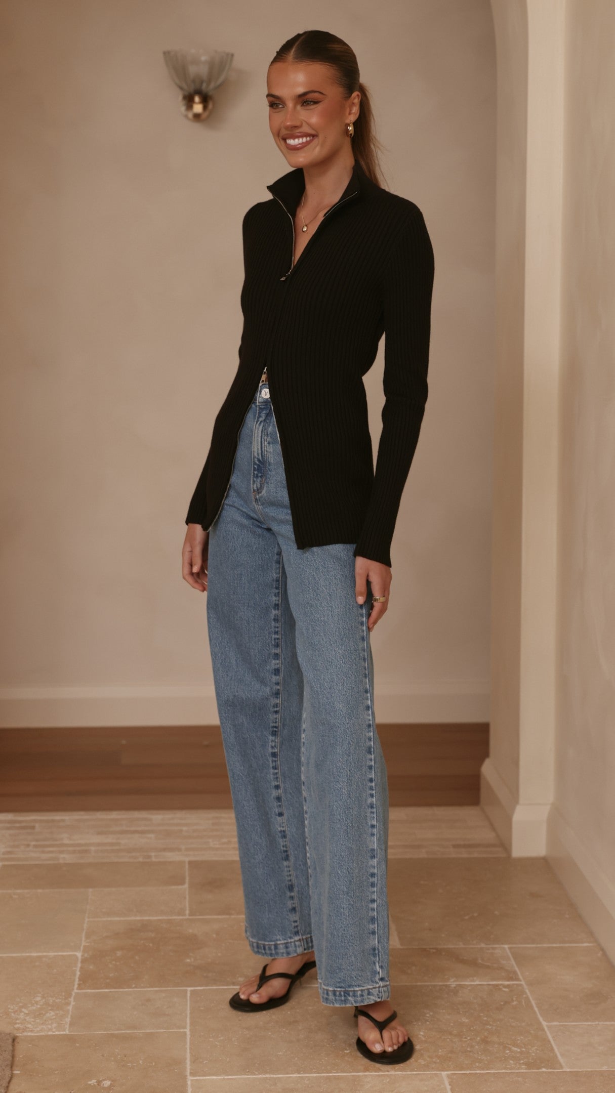 Cleo Long Sleeve Top - Black - Billy J