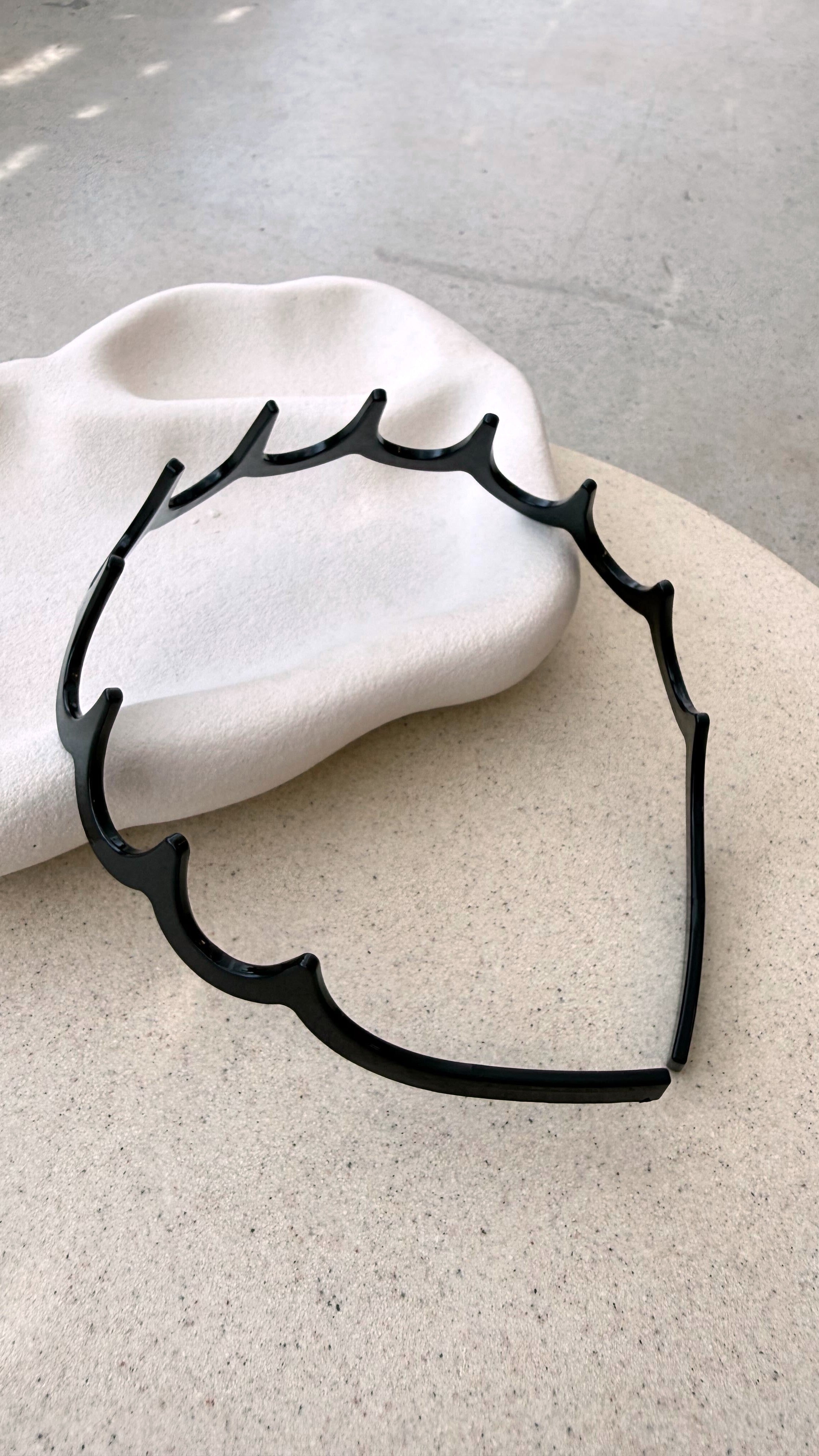 Laura Headband - Black - Billy J