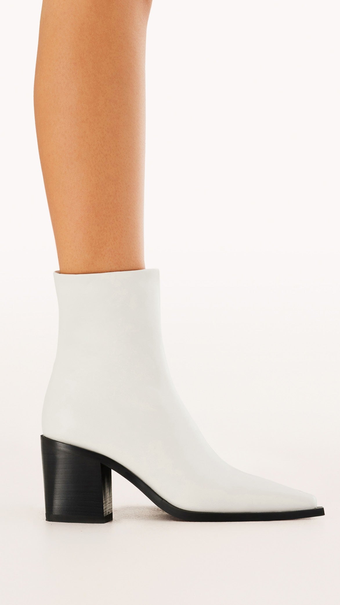 Leanora Boots - Ivory - Billy J