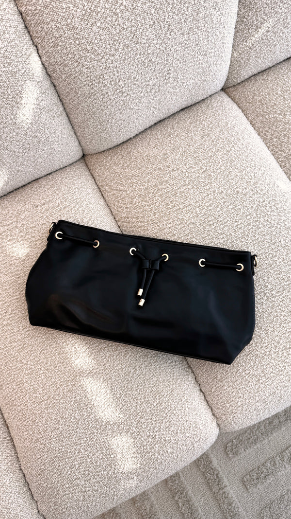 Scout Gathered Handbag - Black - Billy J