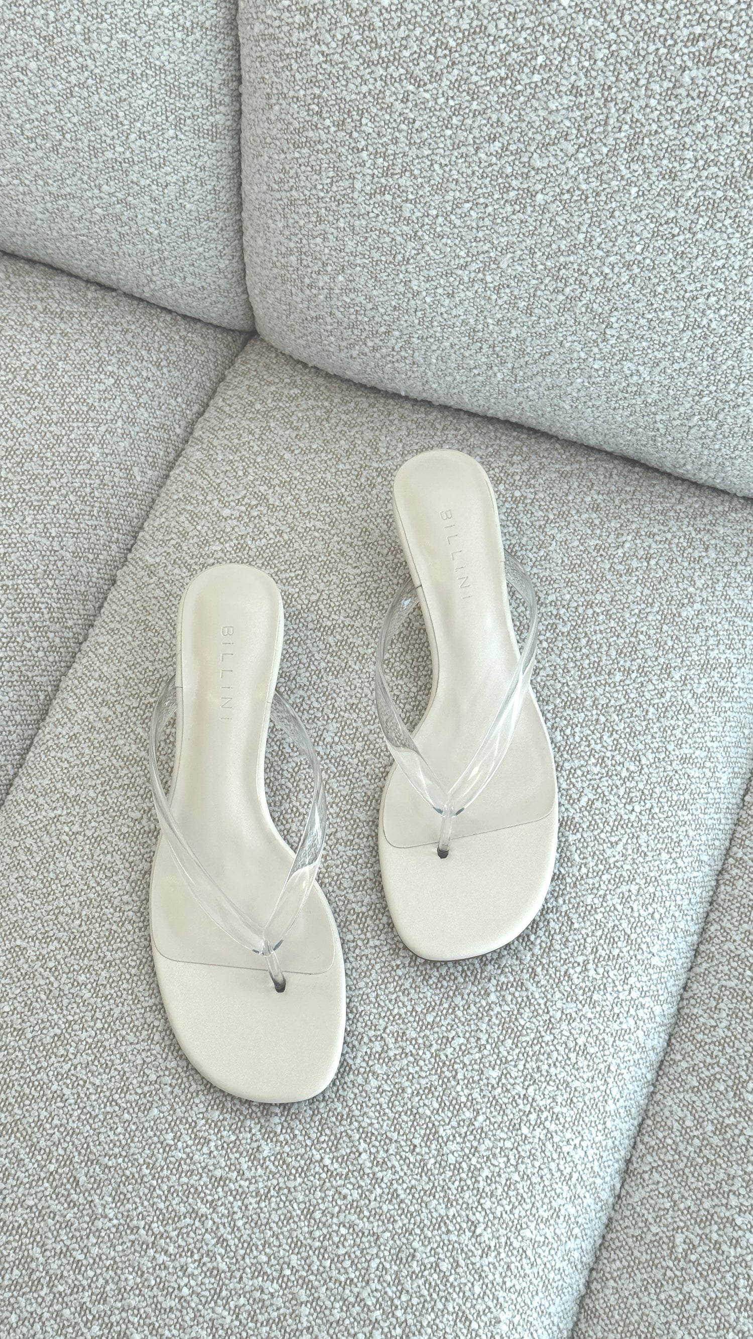 Vergie Wedge - Clear/Bone