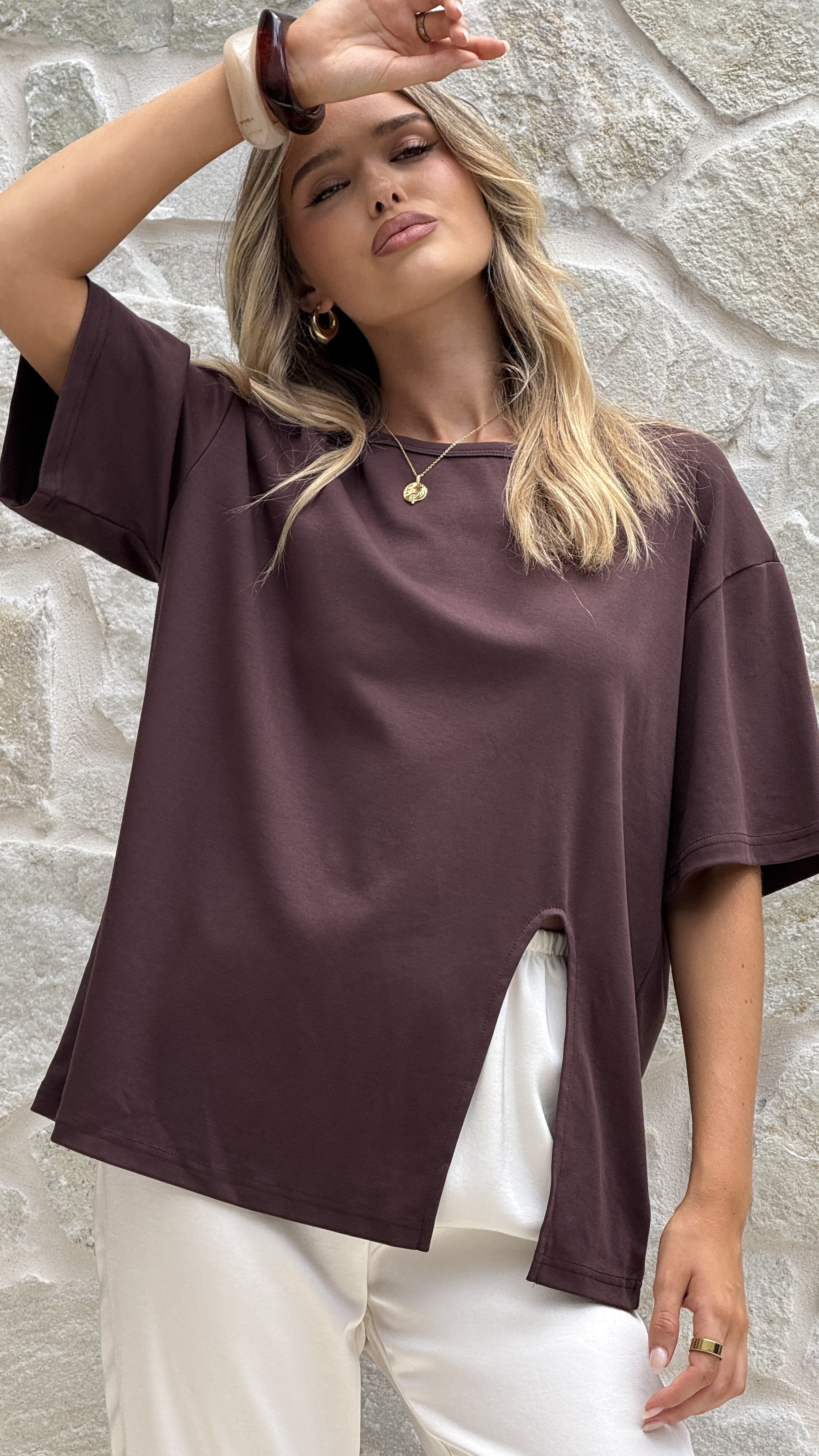 Indie Oversized Tee - Chocolate - Billy J