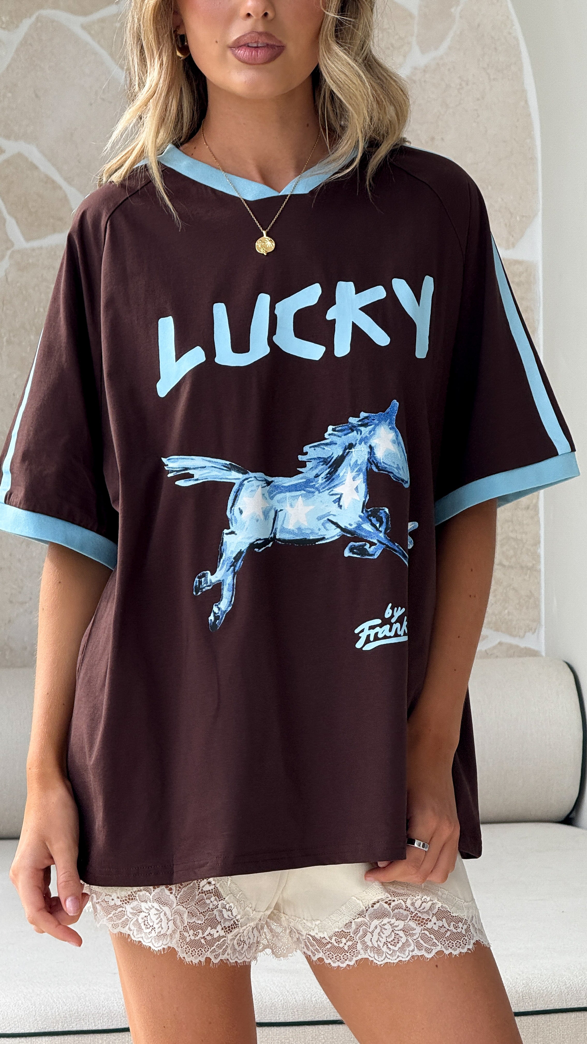 Lucky Horse Oversized T-Shirt - Chocolate/Blue - Billy J