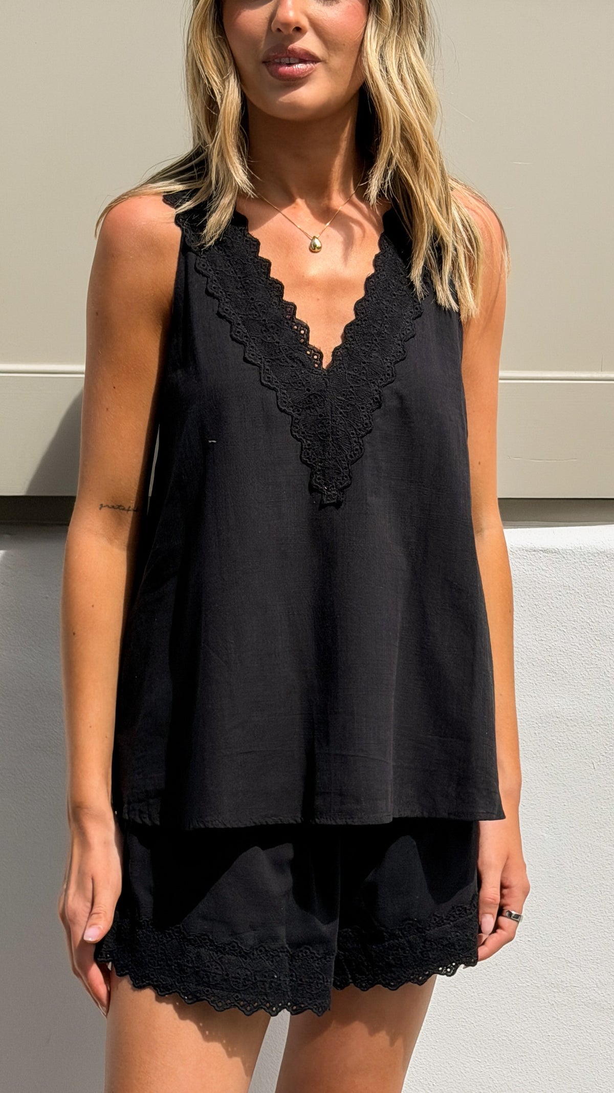 Kahlilia Top and Shorts Set - Black - Billy J