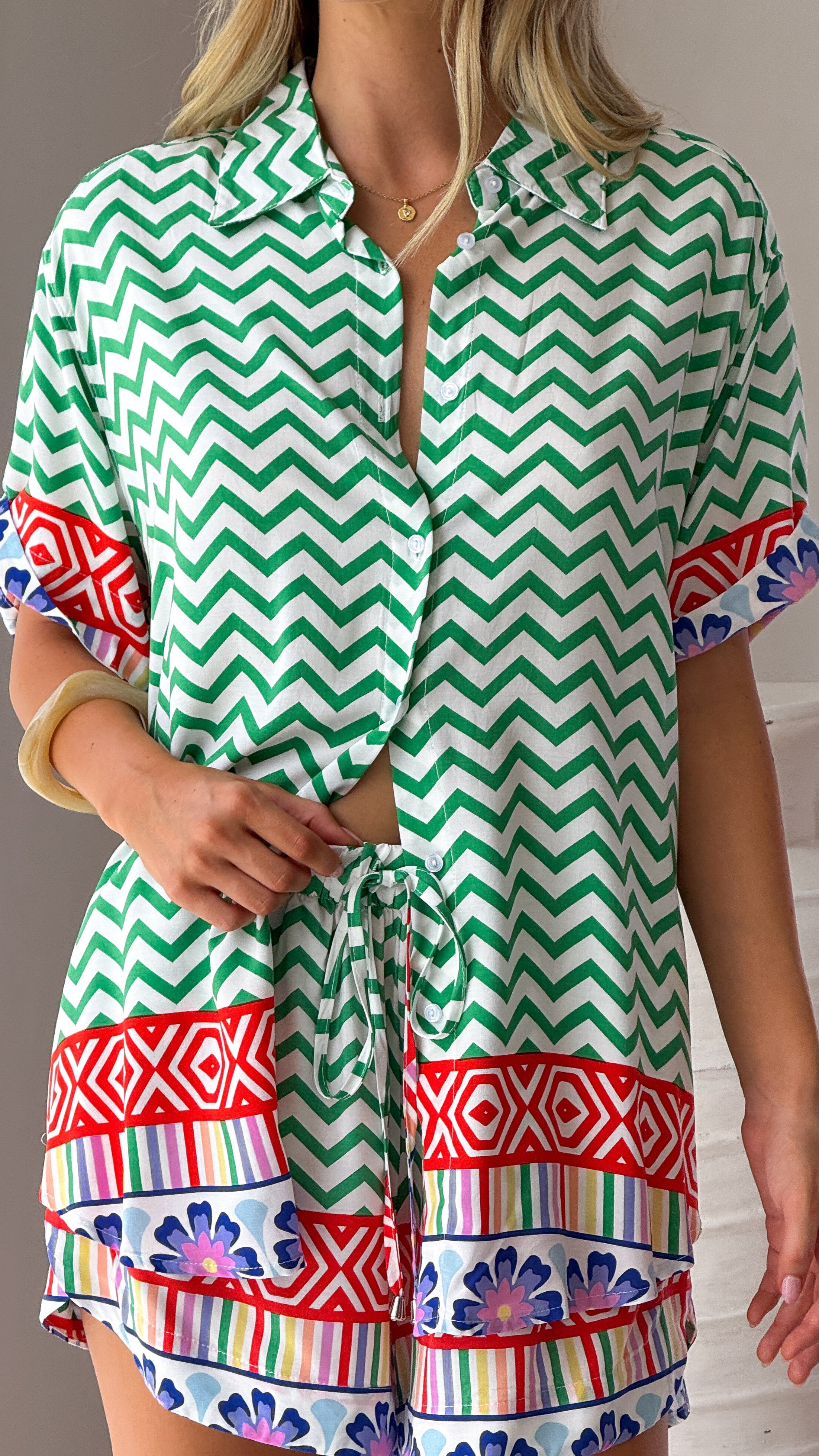 Lola Button Up Shirt - Ziggy Print - Billy J