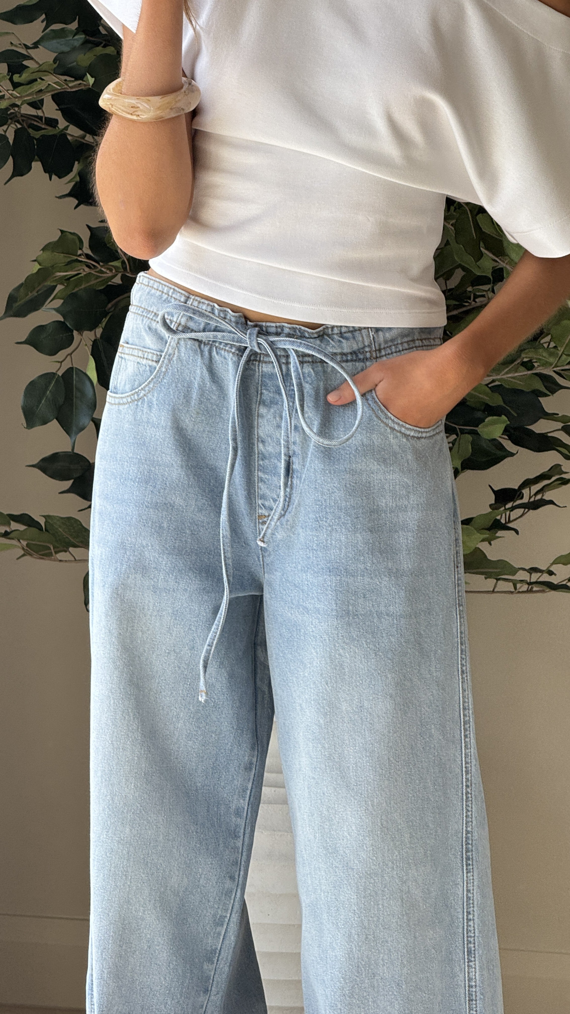 Gigi Jeans - Light Denim - Billy J