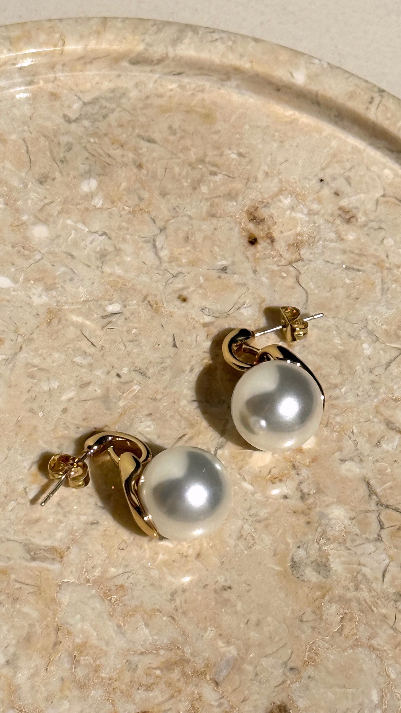 Classic Pearl 18K Gold Plated Earrings - Gold - Billy J