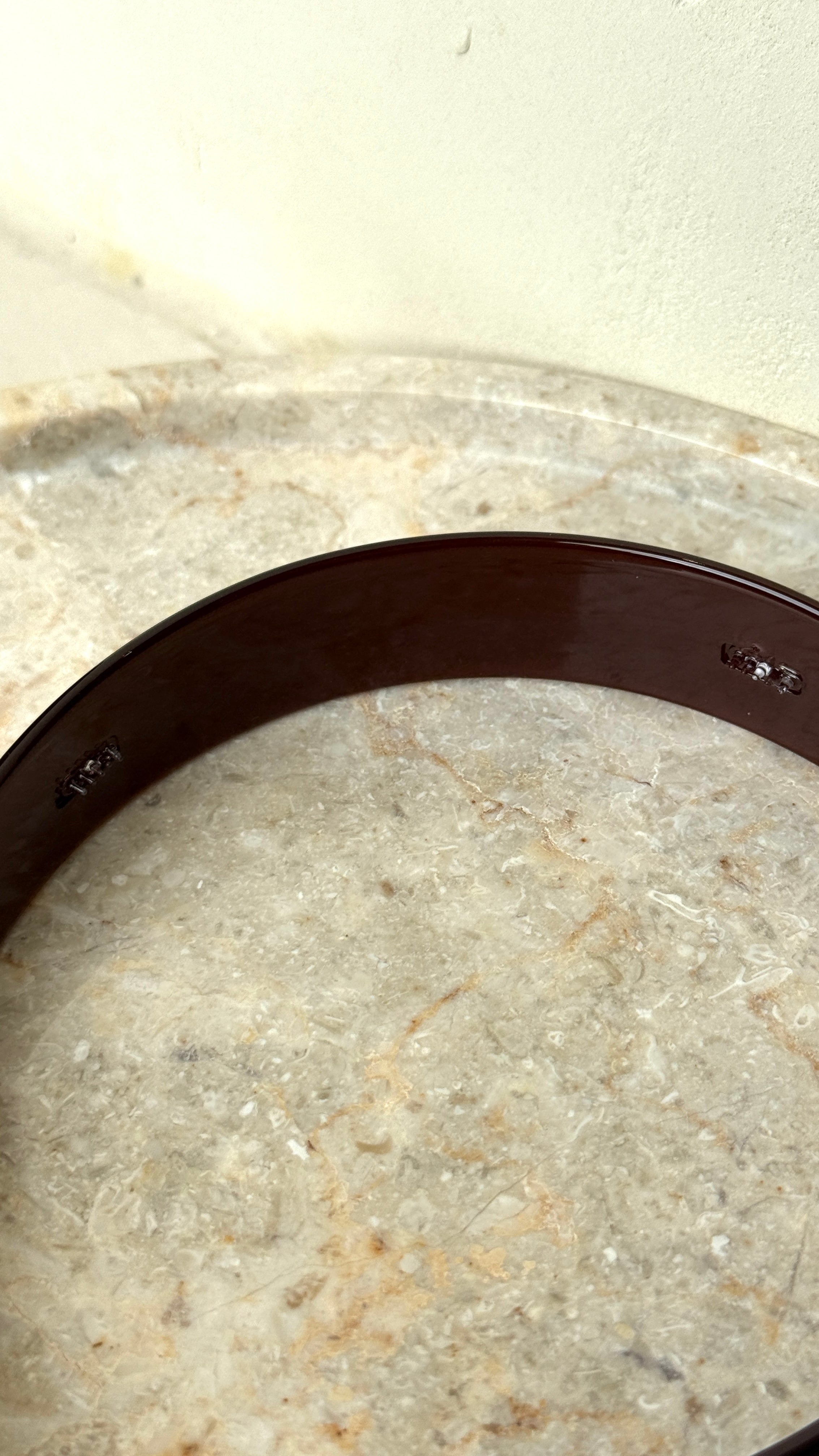 Lucy Resin Headband - Brown - Billy J