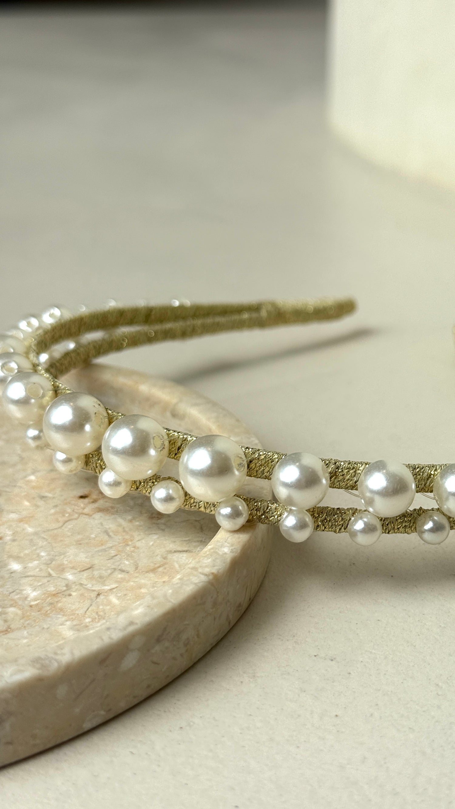 Diva Pearl Statement Headband - Pearl - Billy J