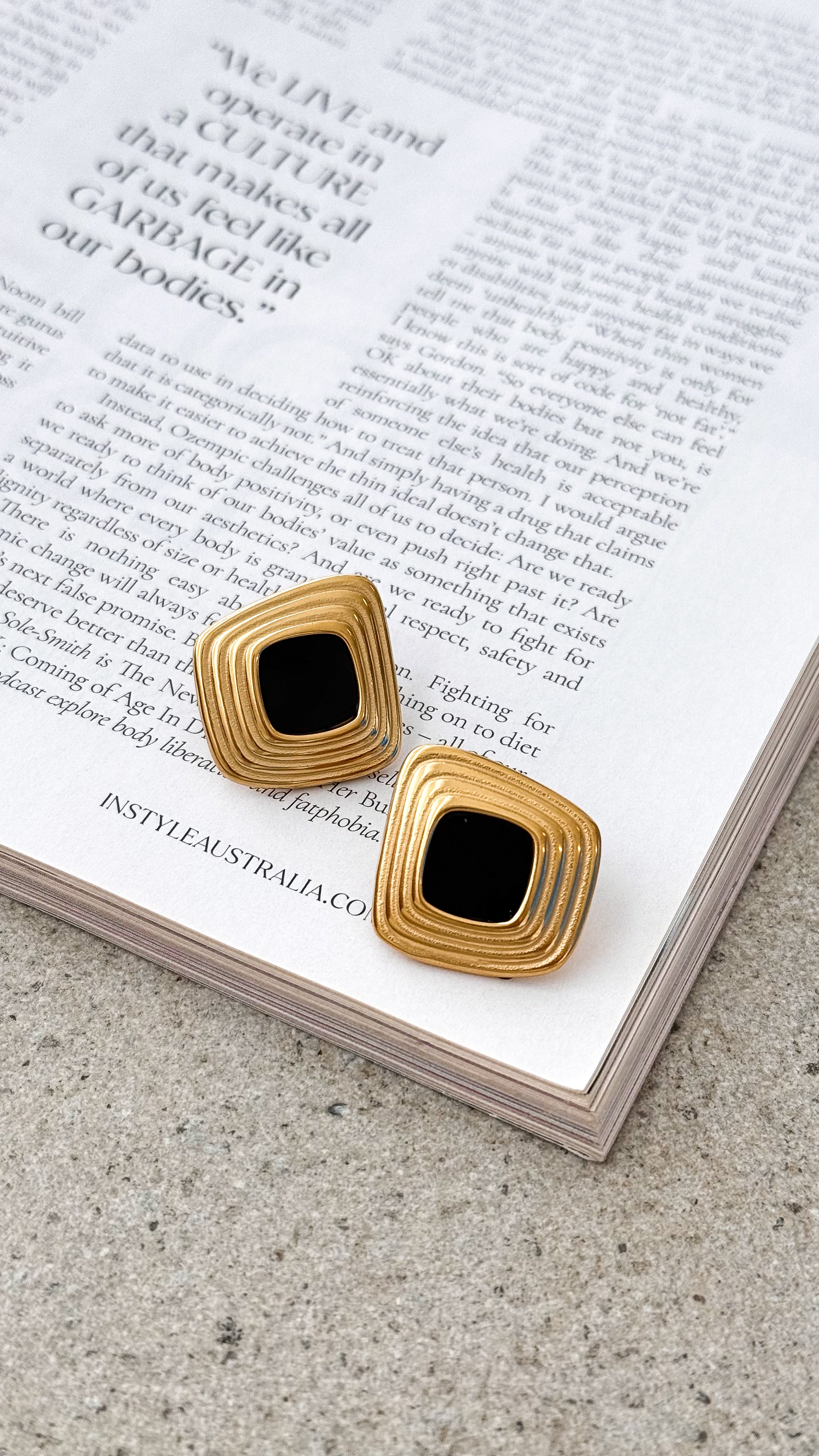 Bronnie Earrings - Gold / Black - Billy J