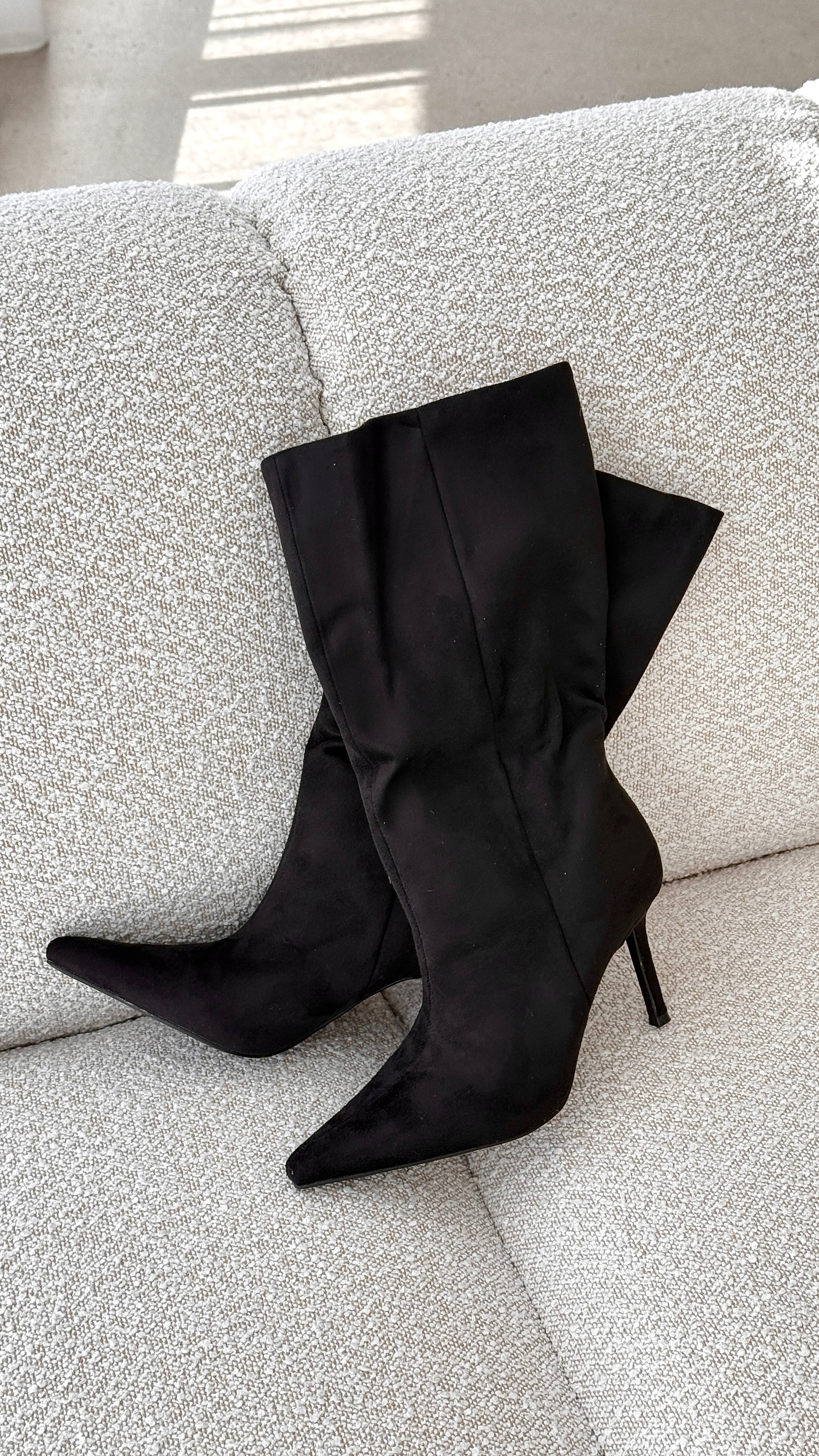 Nour Boots - Black Suede - Billy J