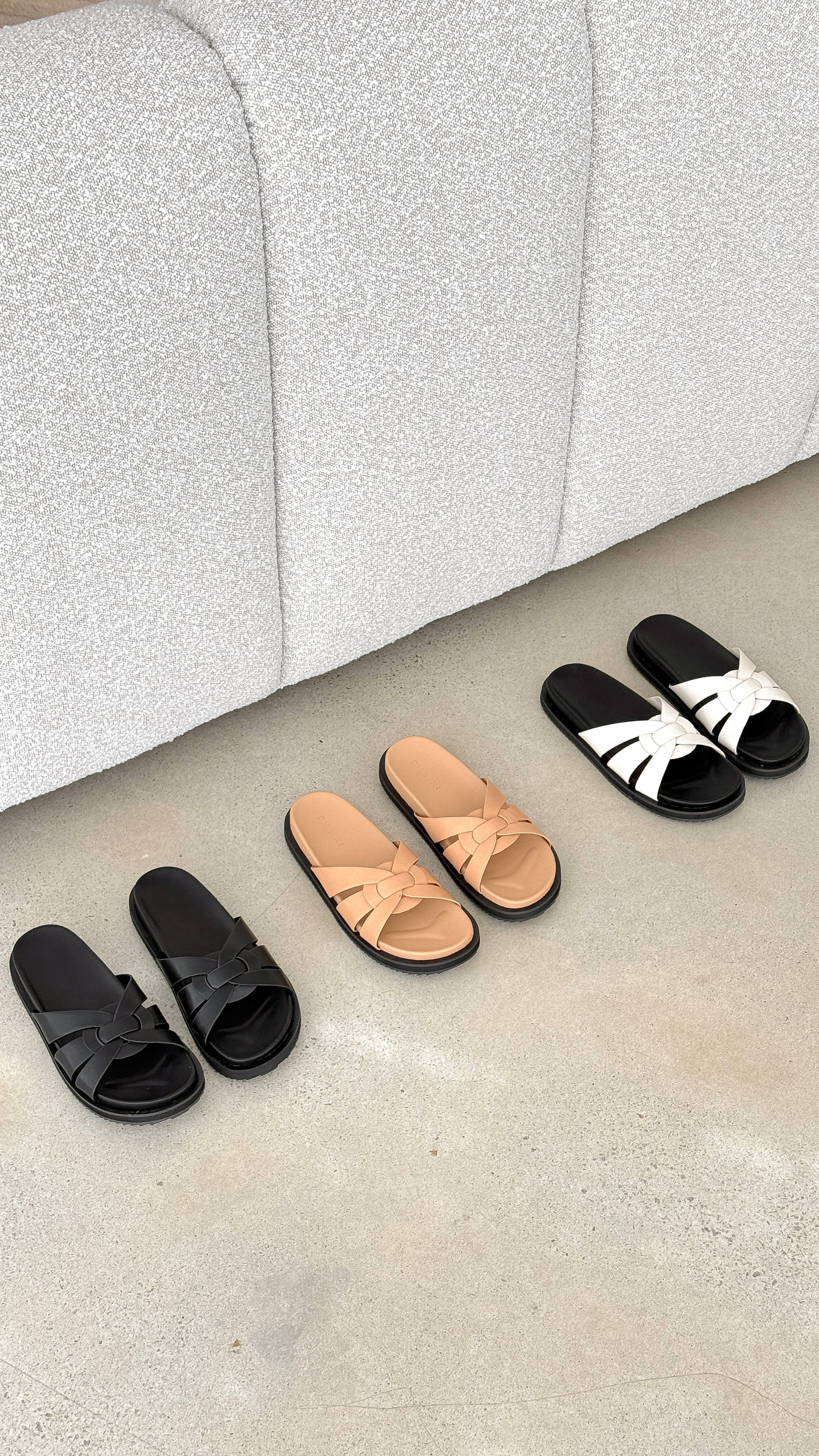 Tinker Slides - Black - Billy J