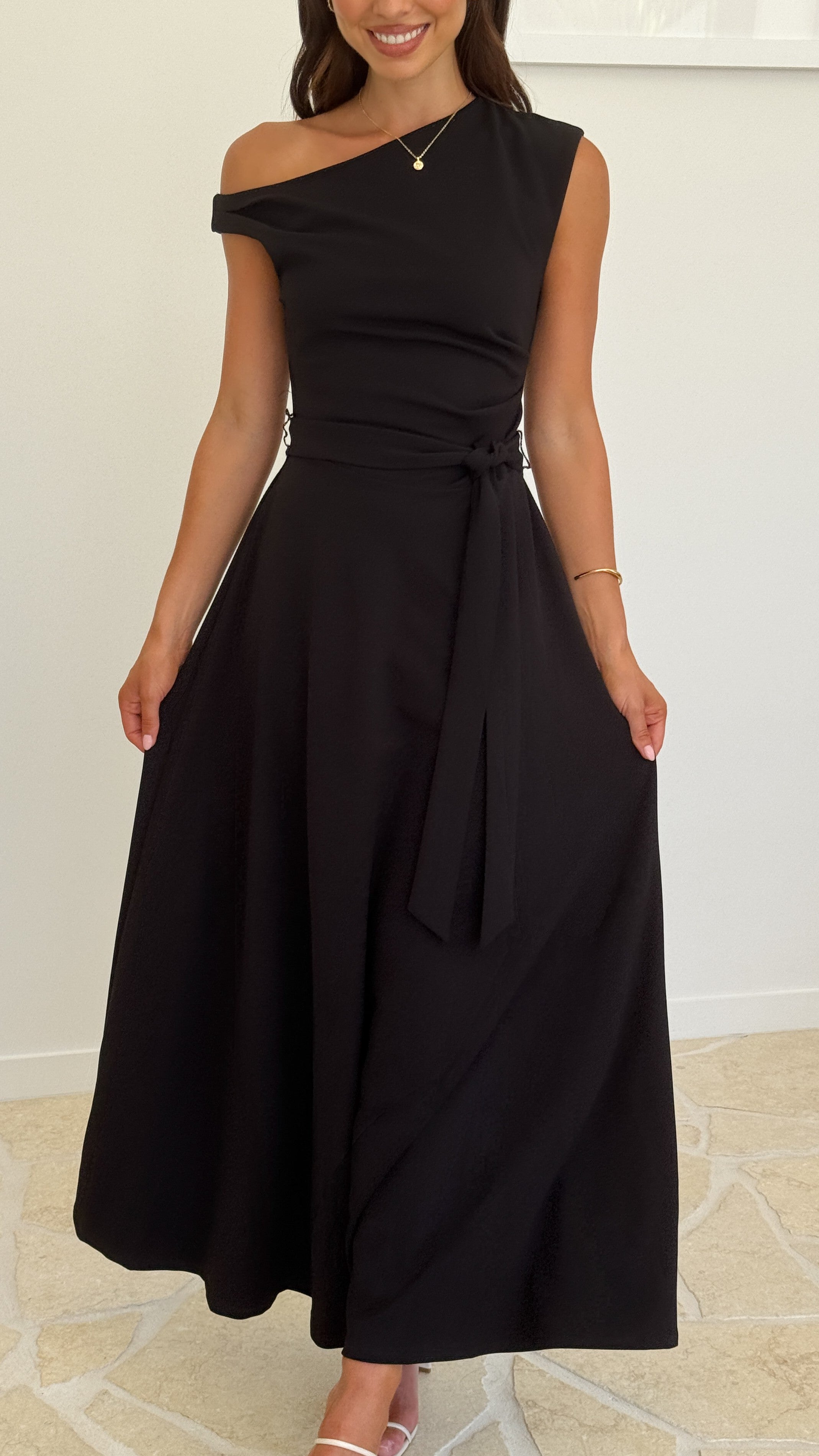 Gemma Maxi Dress - Black - Billy J