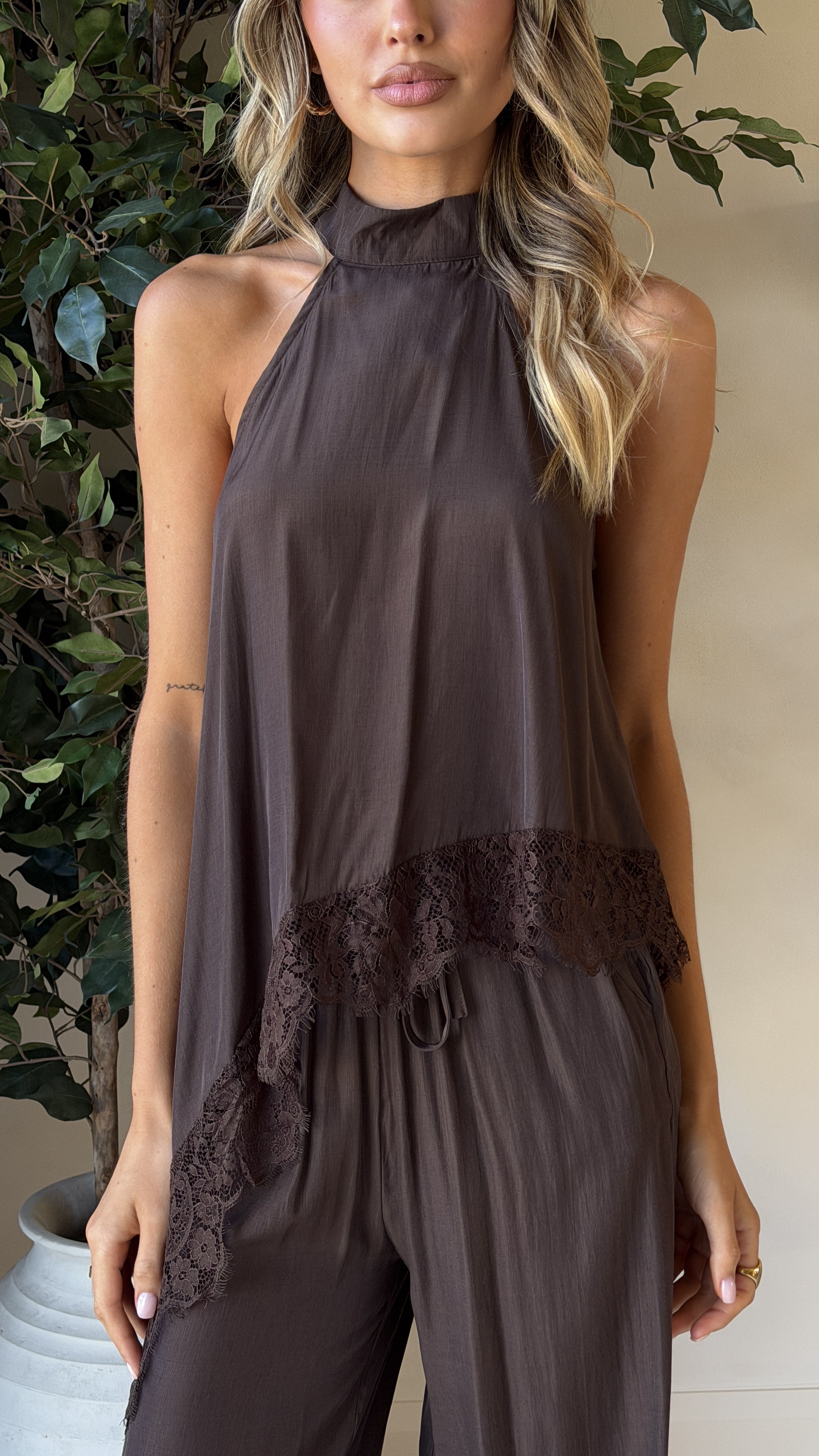 Elaia High Neck Top & Pants Set - Chocolate - Billy J