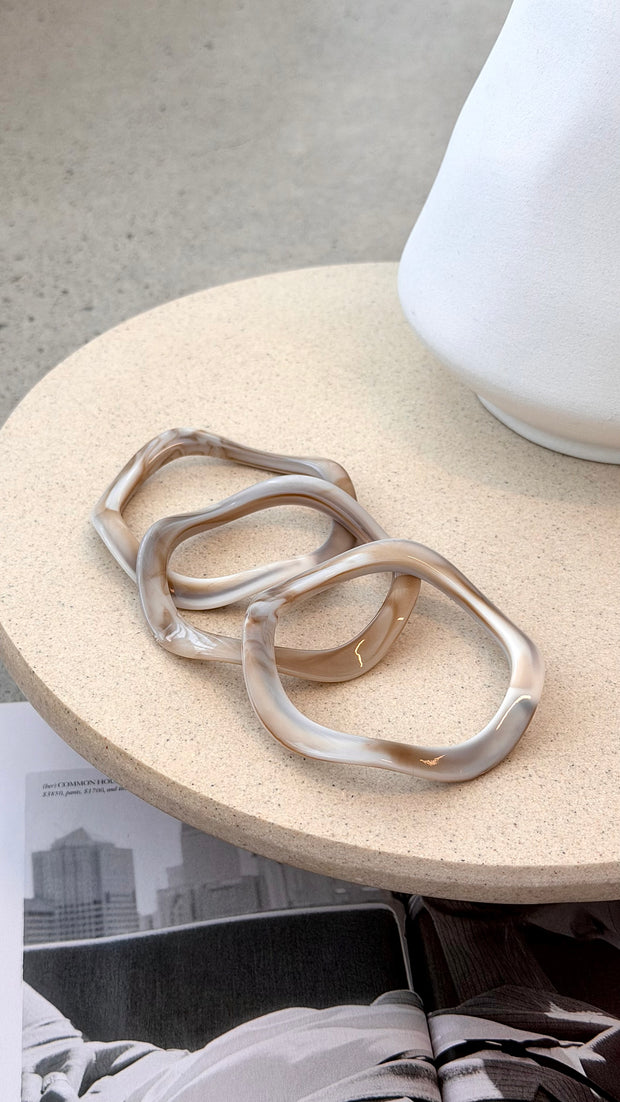 Farah Wave Bangle 3 Pack - Cream Marble - Billy J