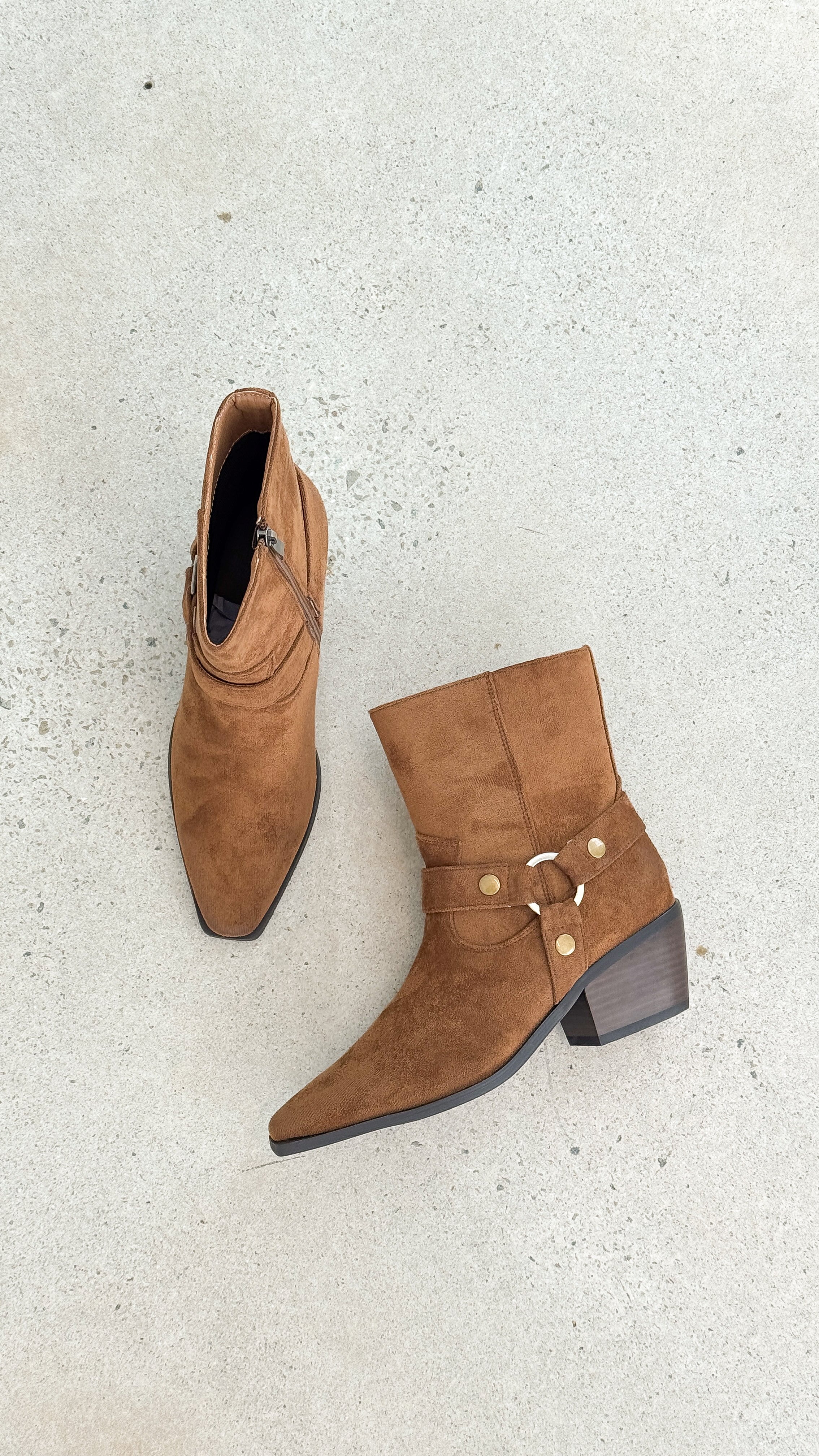 Lakota Boots - Cocoa Suede - Billy J