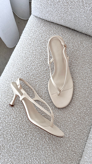 Novae Heel - Bone - Billy J